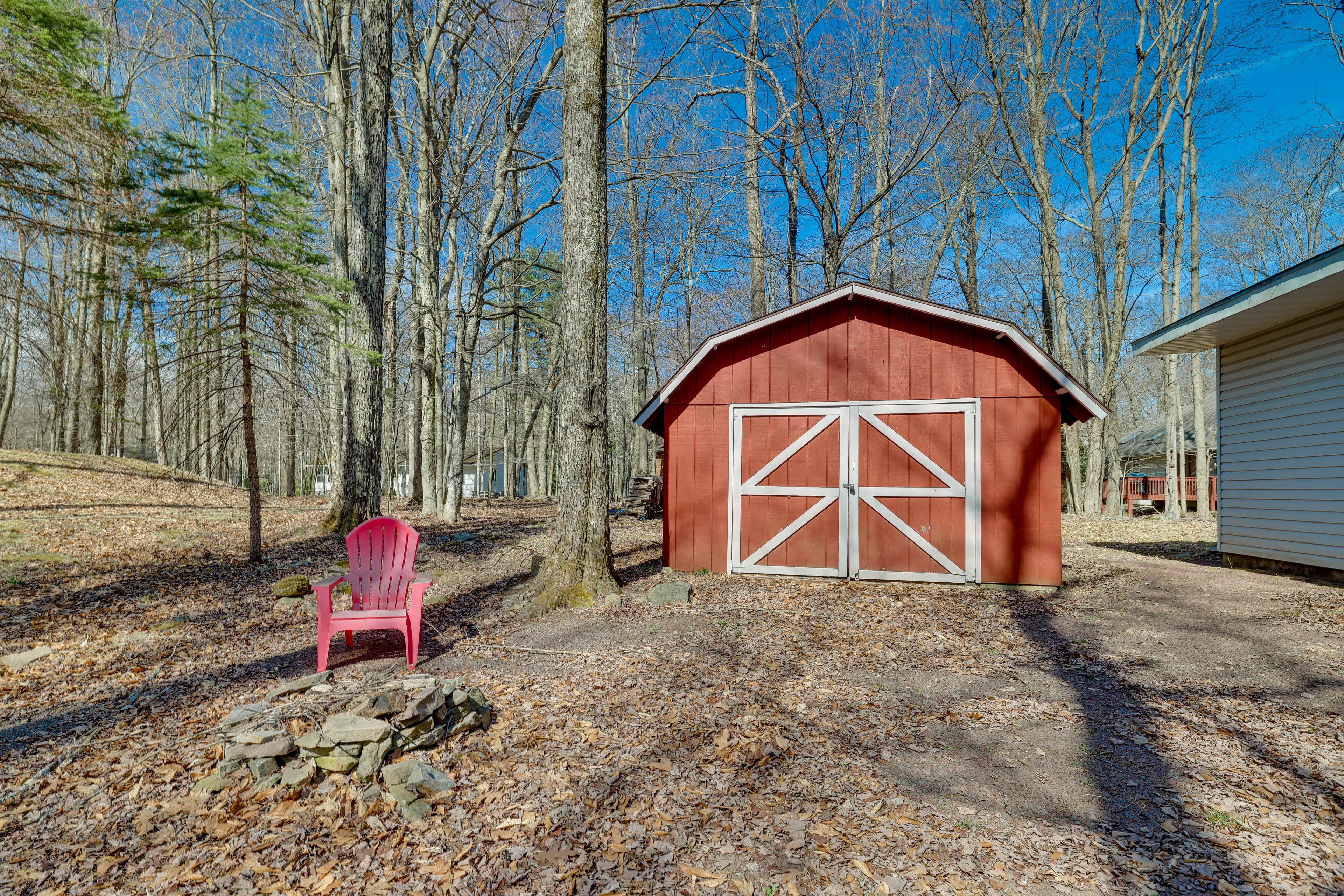 Yard | Wood-Burning Fire Pit