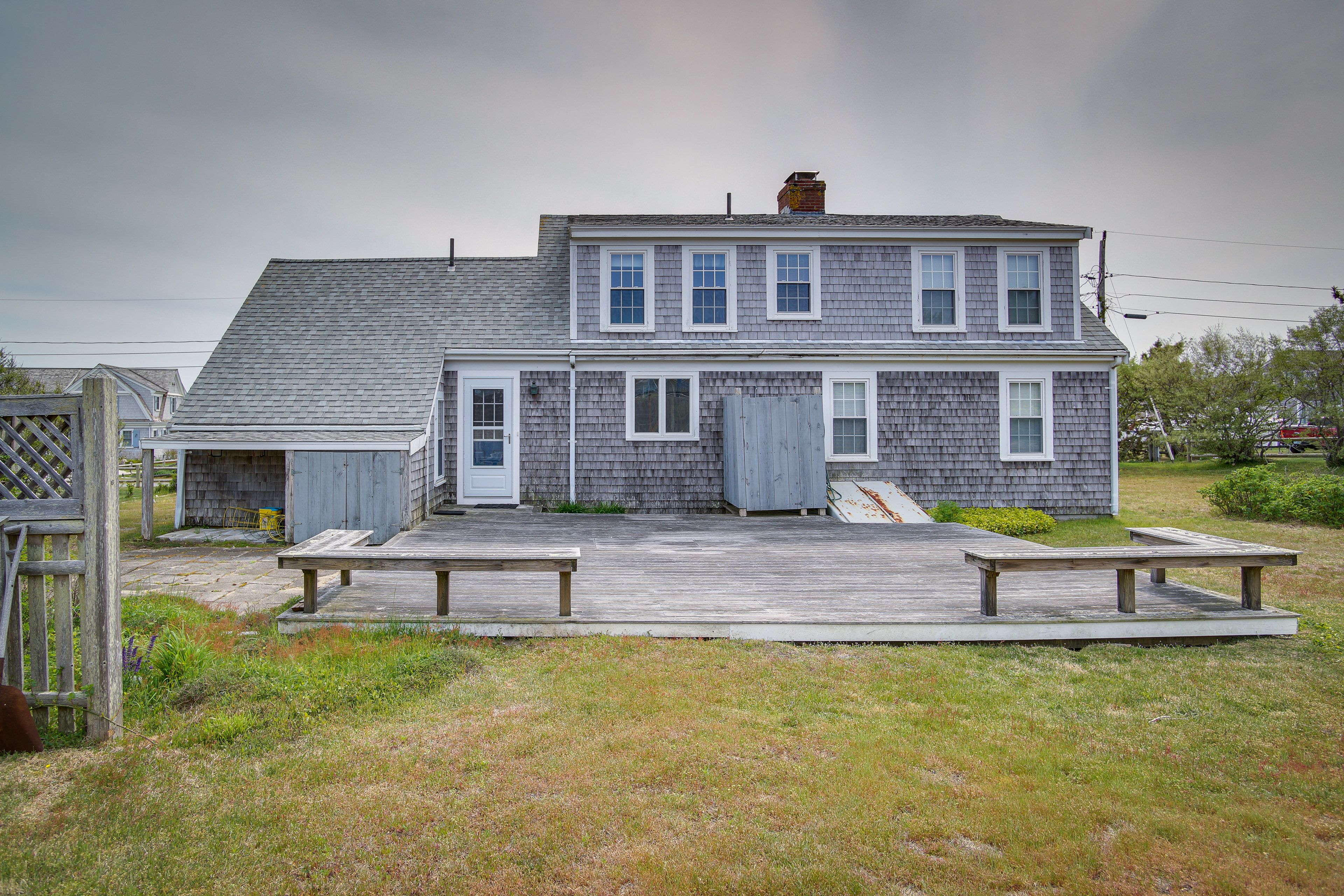 Exterior | Driveway (3 Vehicles) | Street (First-Come, First-Served)