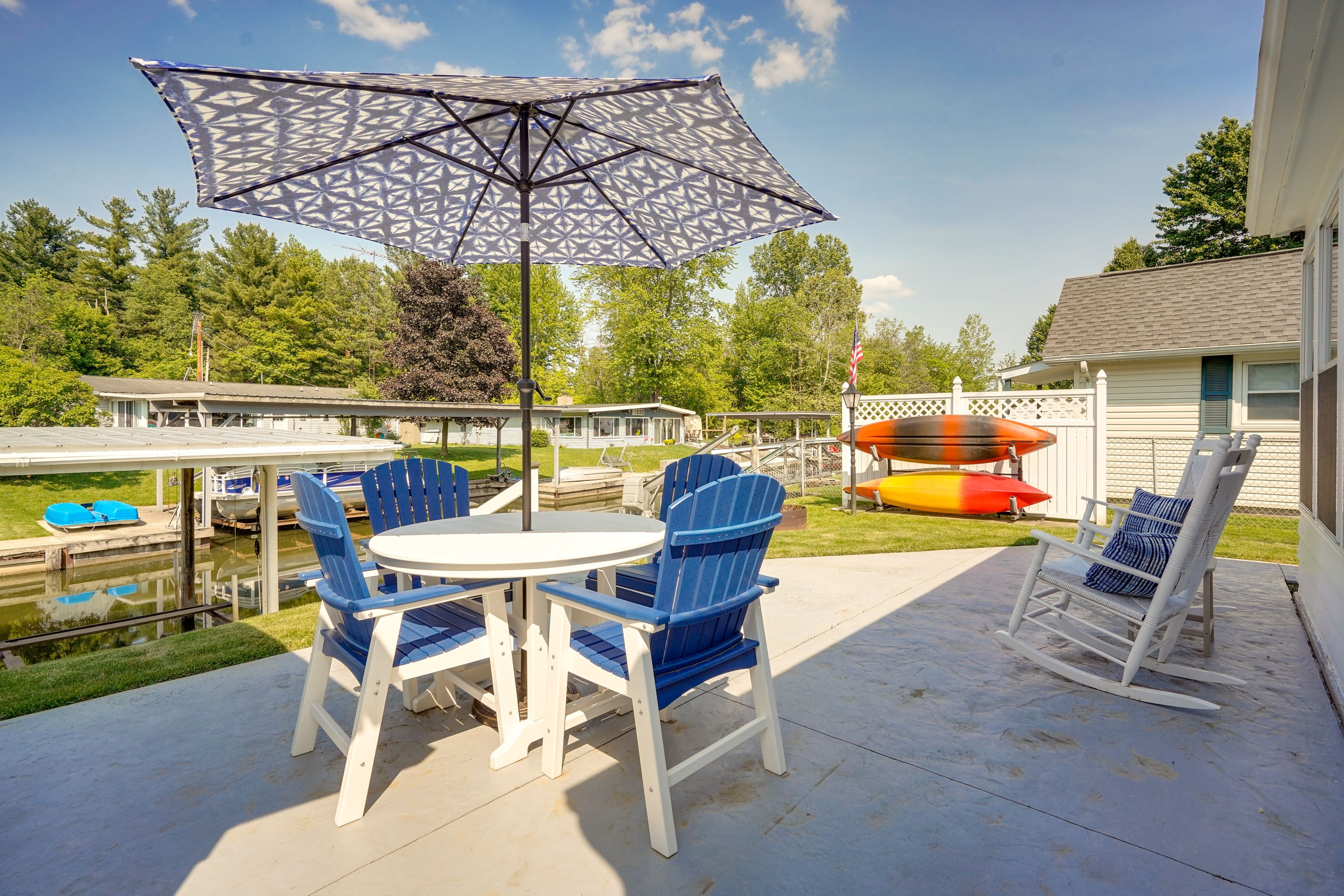 Cottage Exterior | Additional Furnished Patio | Dining Area