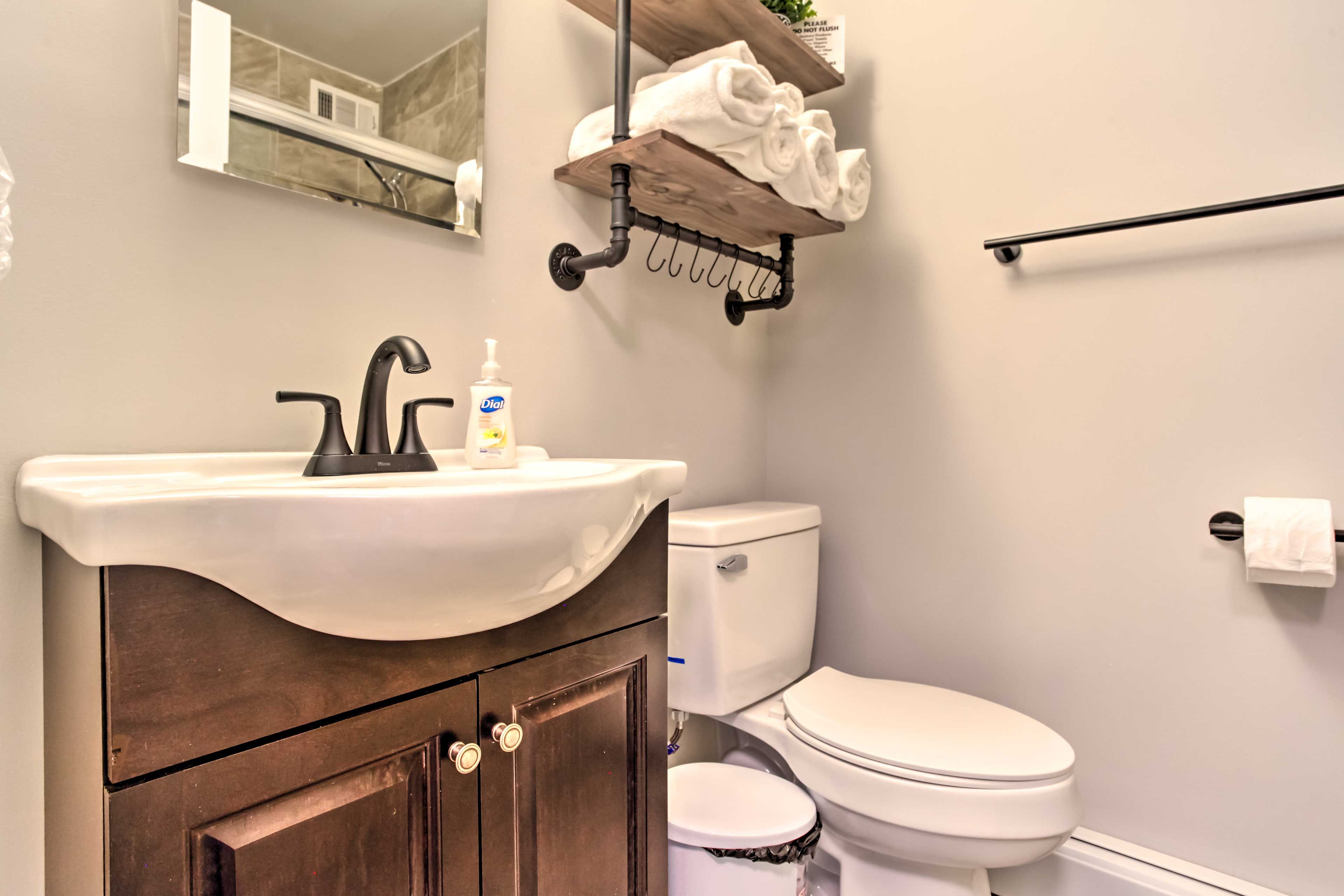 Bathroom | Towels Provided | Complimentary Toiletries