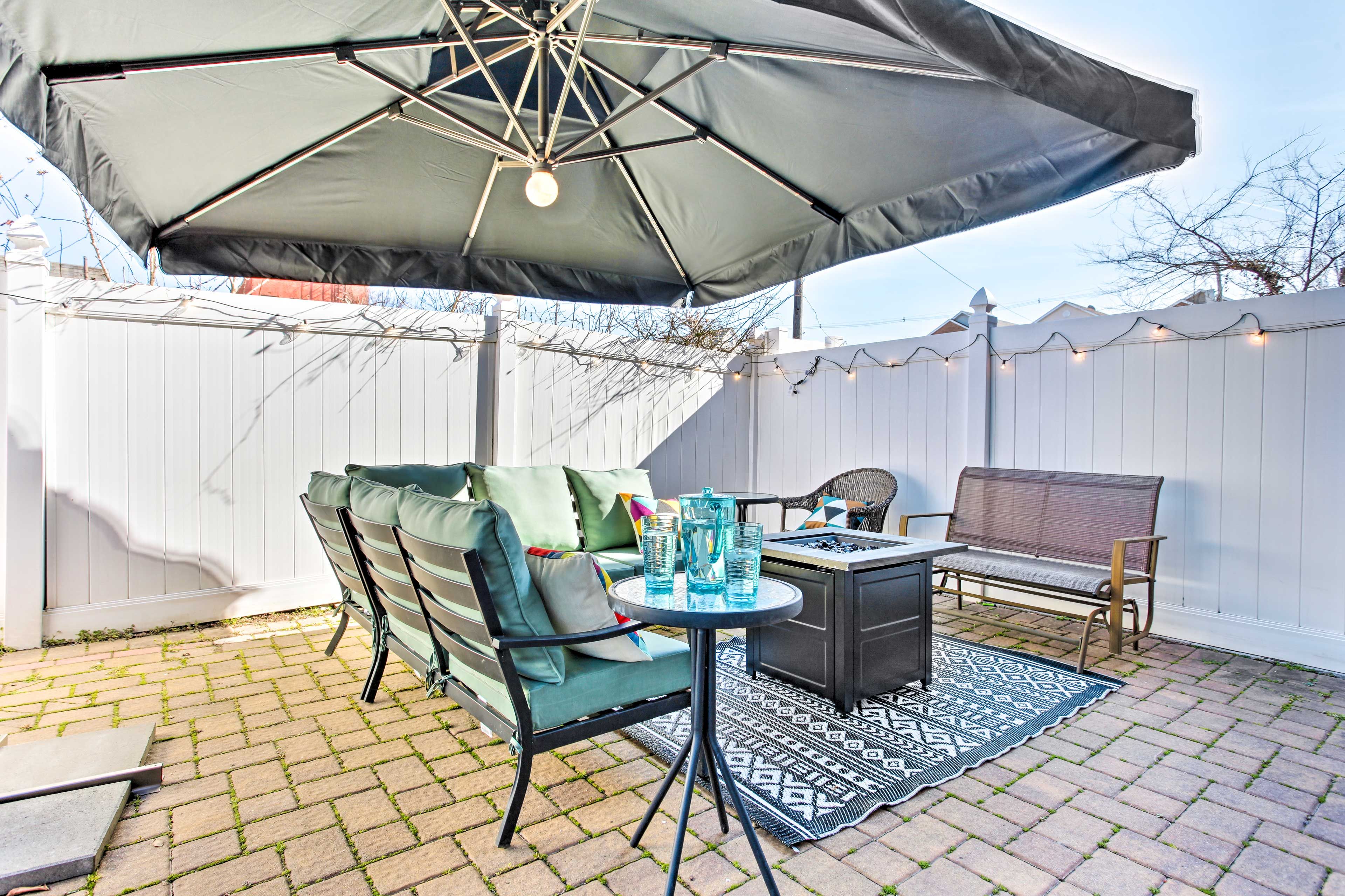 Private Patio | Fire Table | Gas Grill