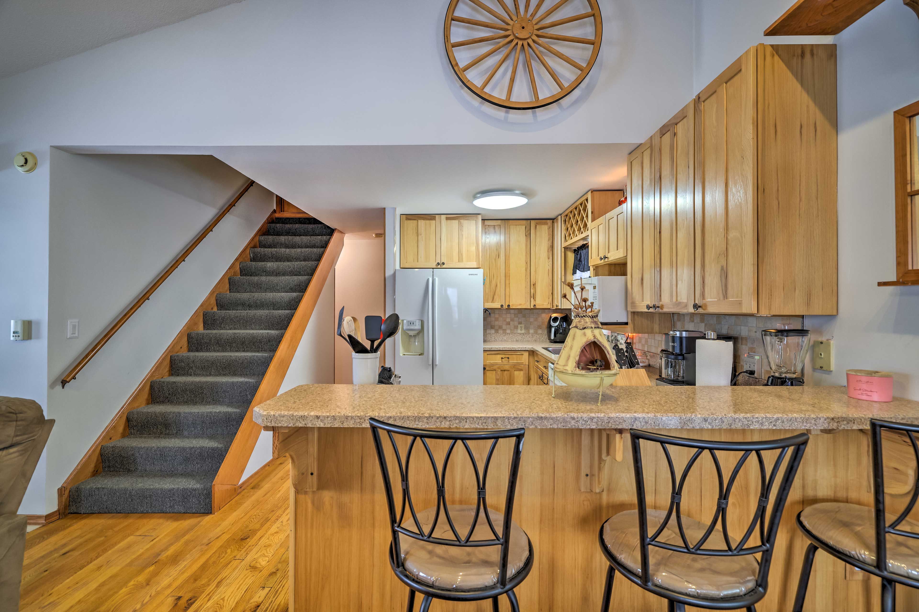 Kitchen | Toaster | Blender | Keurig Coffee Maker