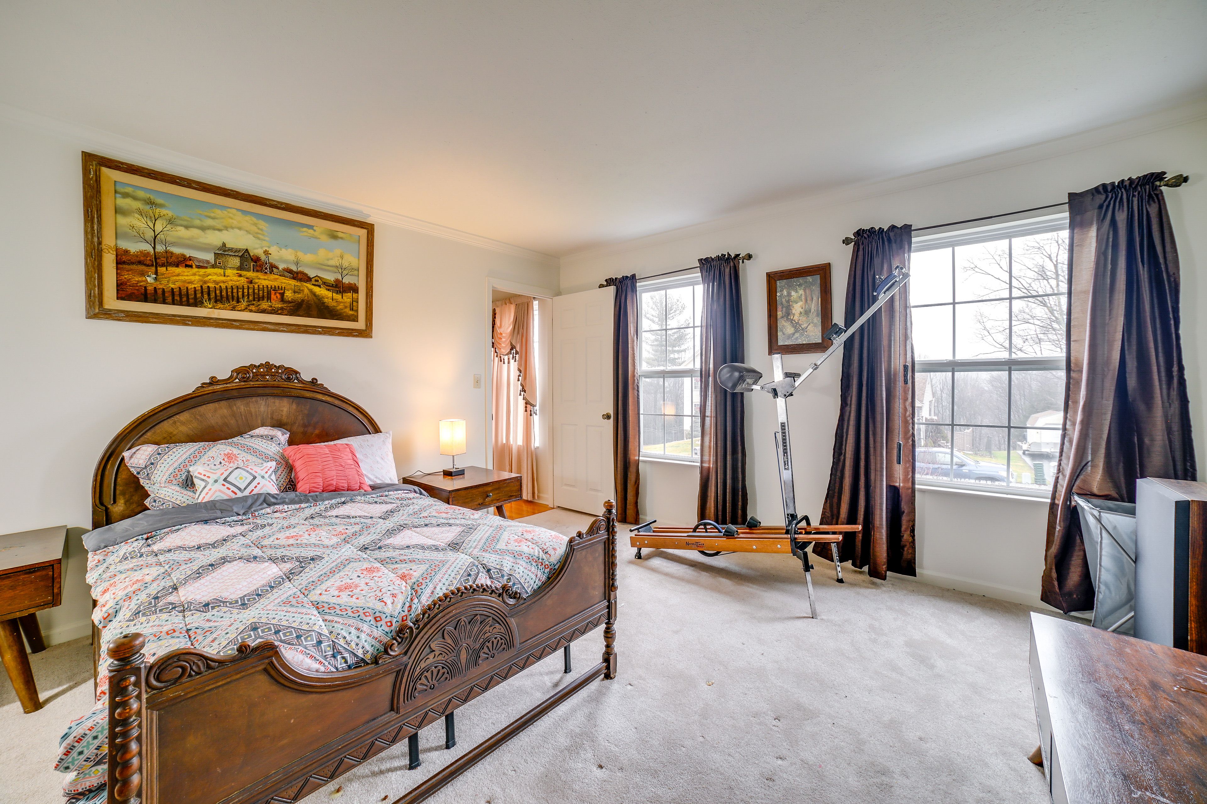 Bedroom 4 | Queen Bed