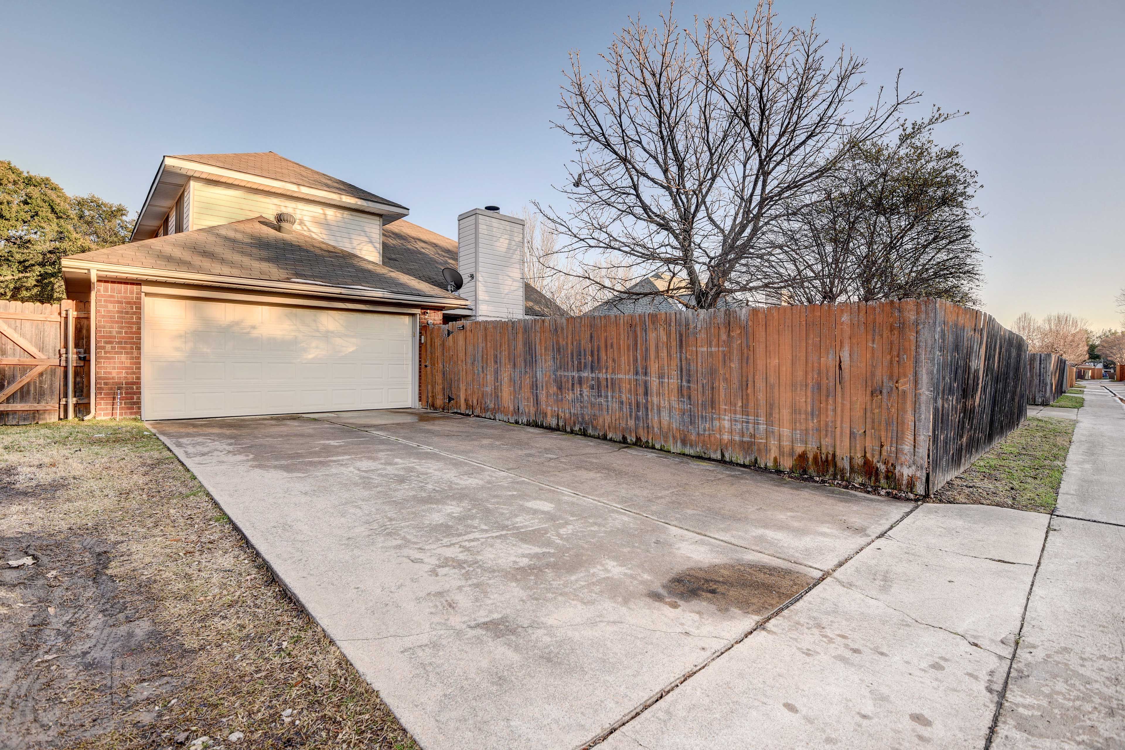 Parking | Front Driveway (2 Vehicles) | Back Driveway (2 Vehicles)