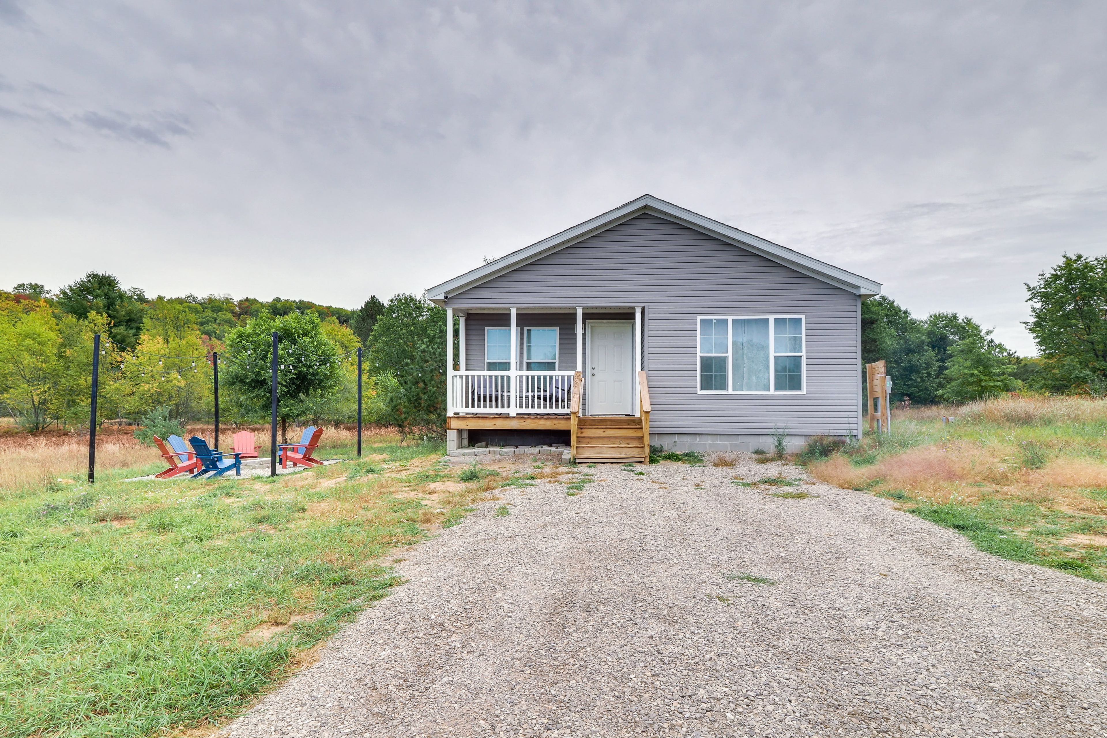 Parking | Driveway (2 Vehicles) | RV/Trailer Parking Allowed