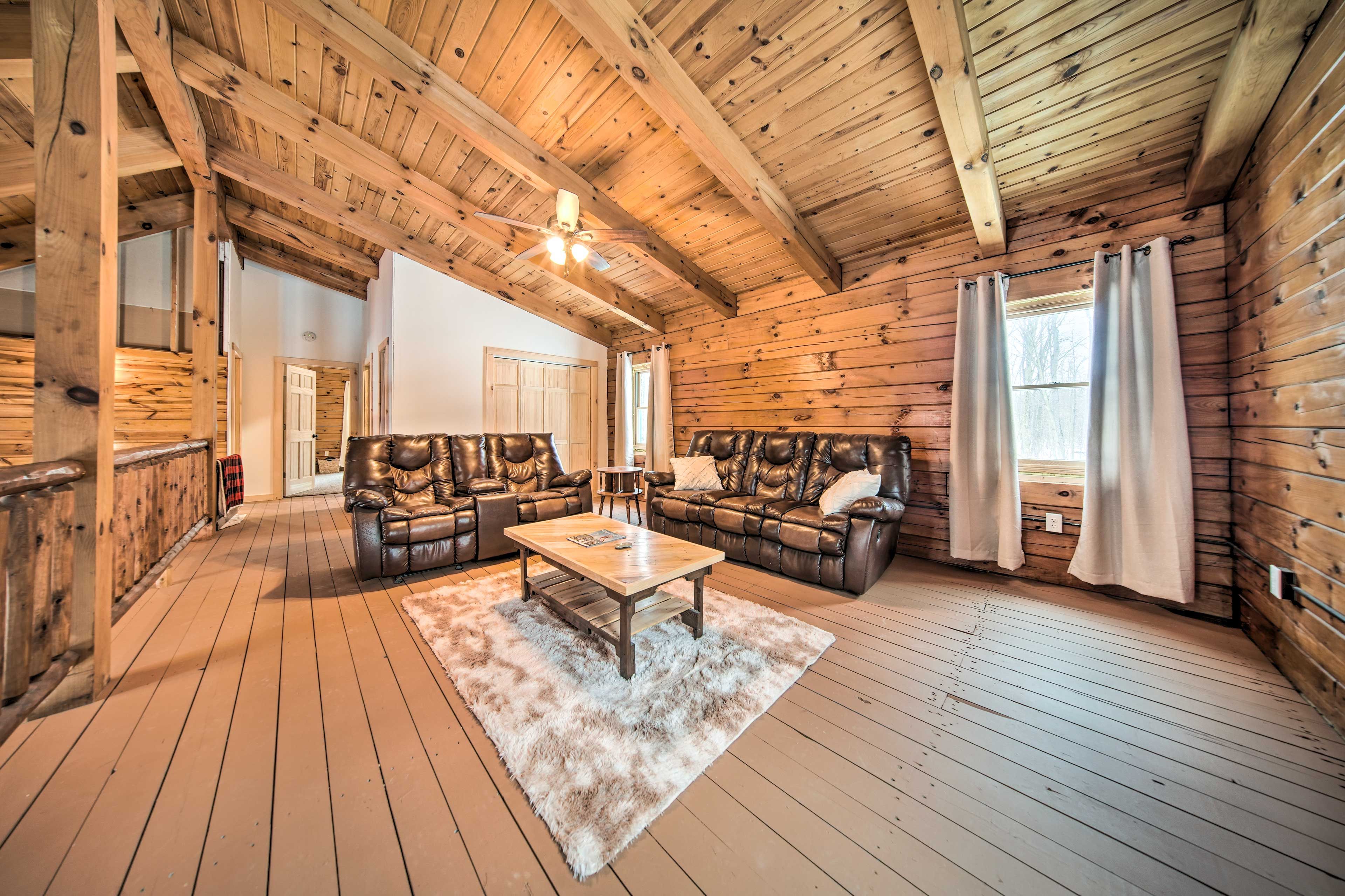 Loft | 2nd Floor