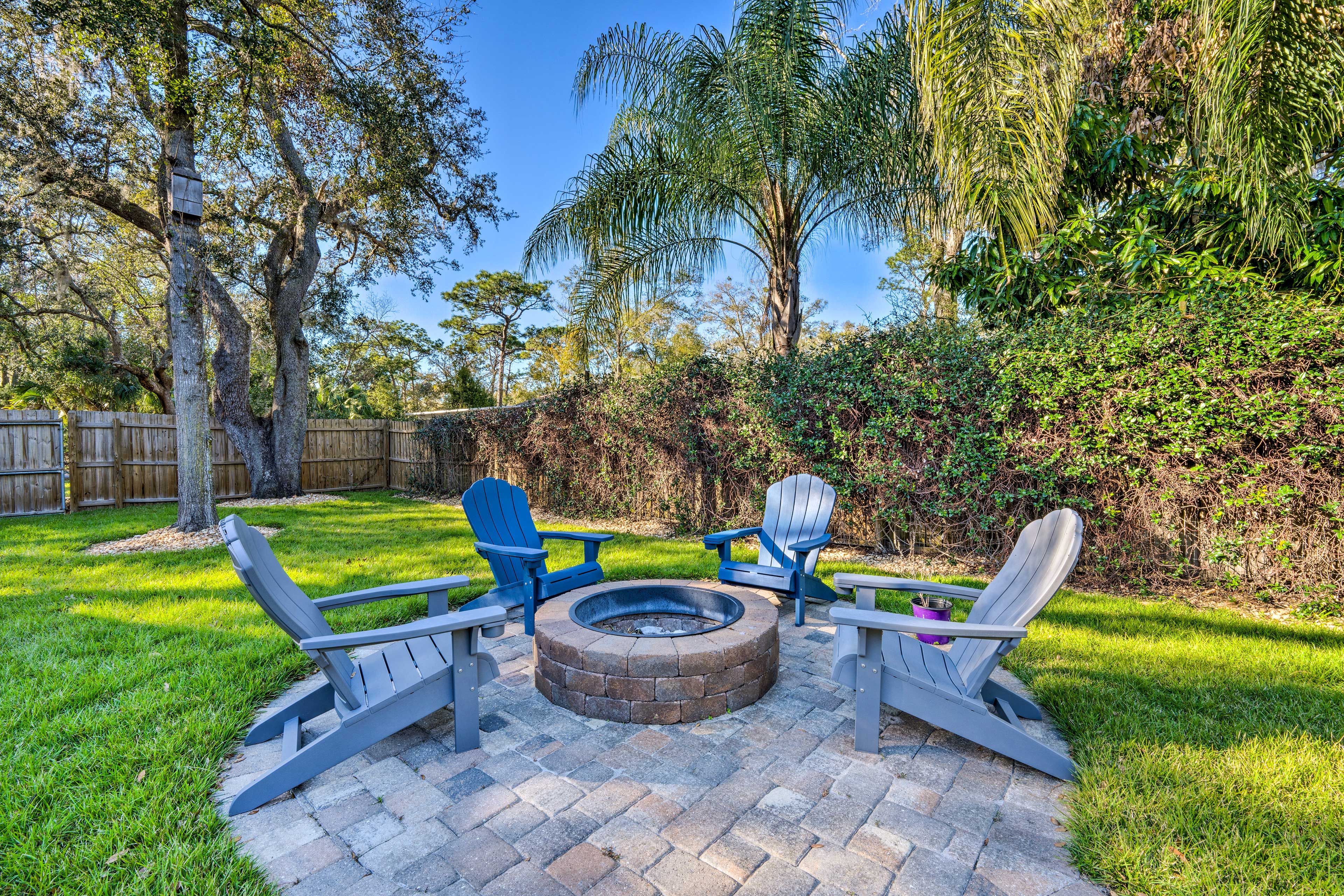 Backyard | Fire Pit