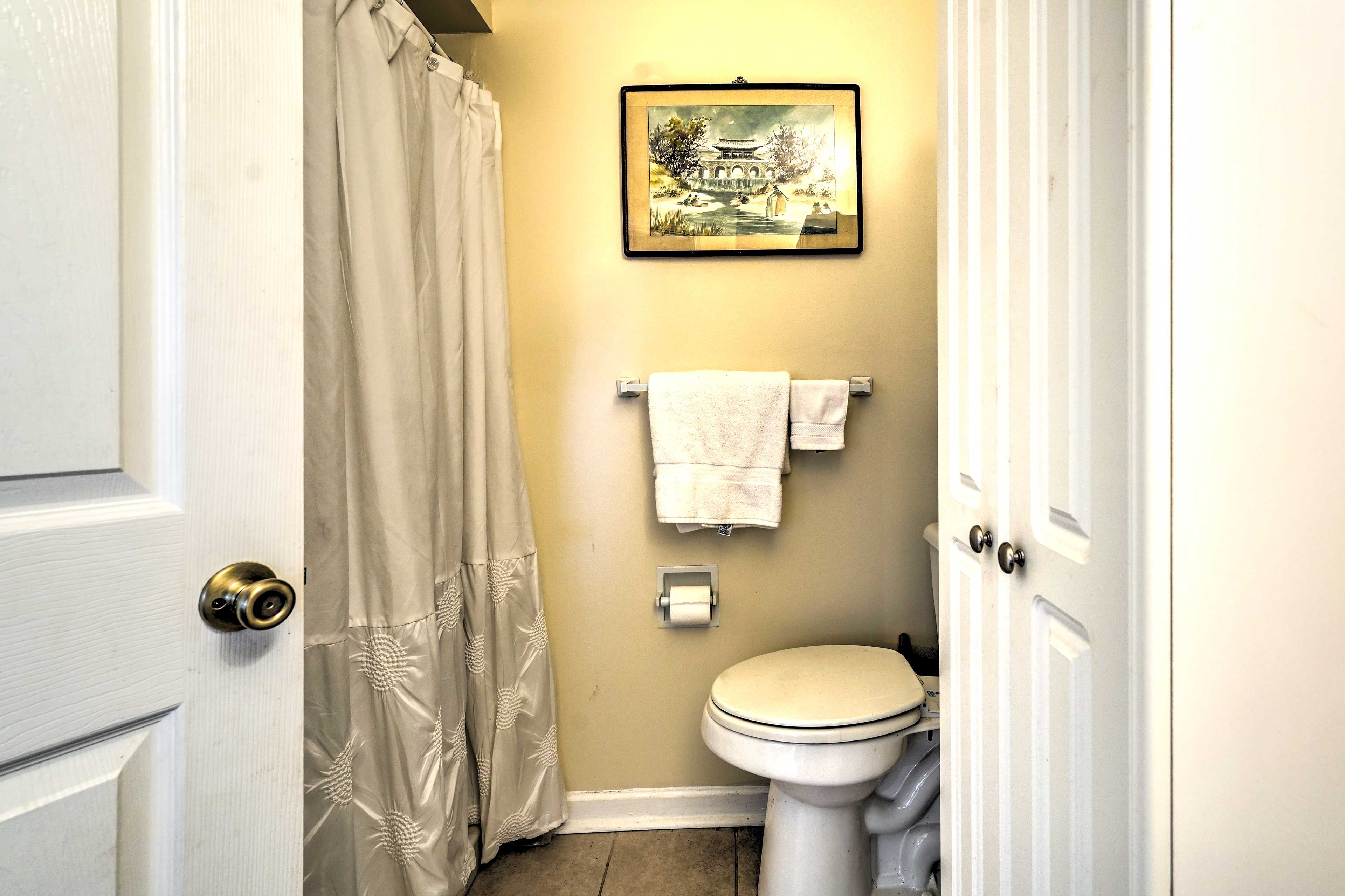 Full Bathroom