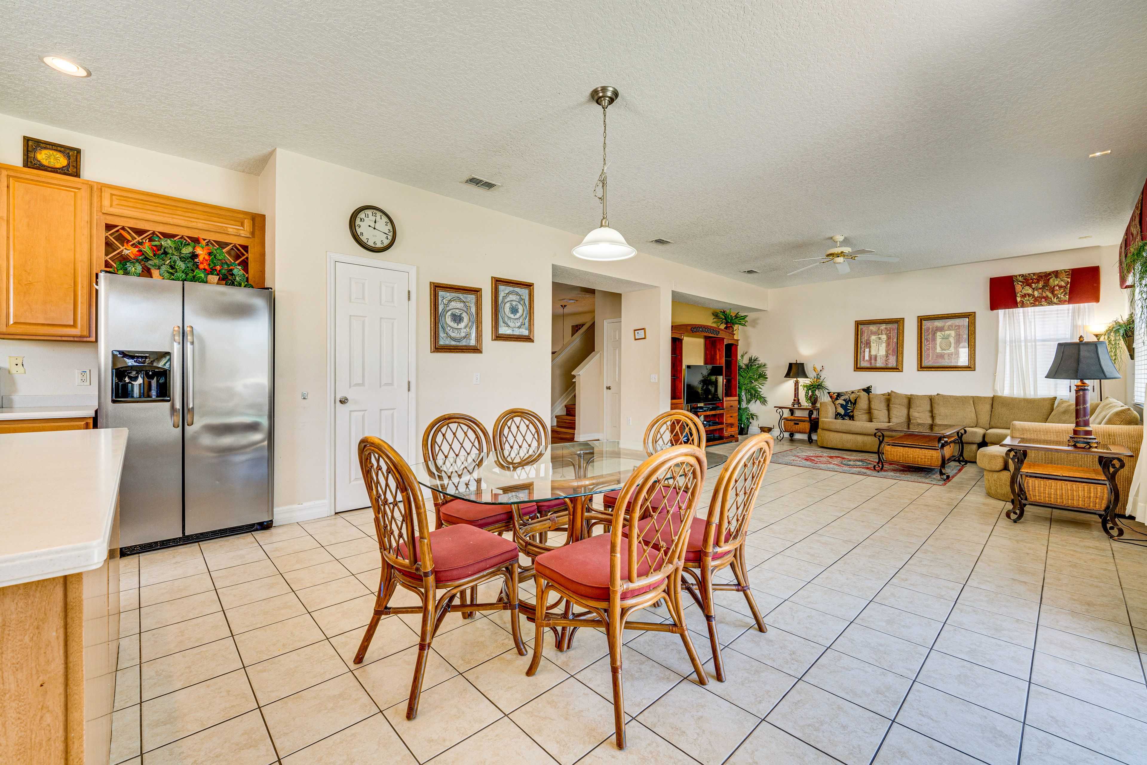 Dining Area | 1st Floor