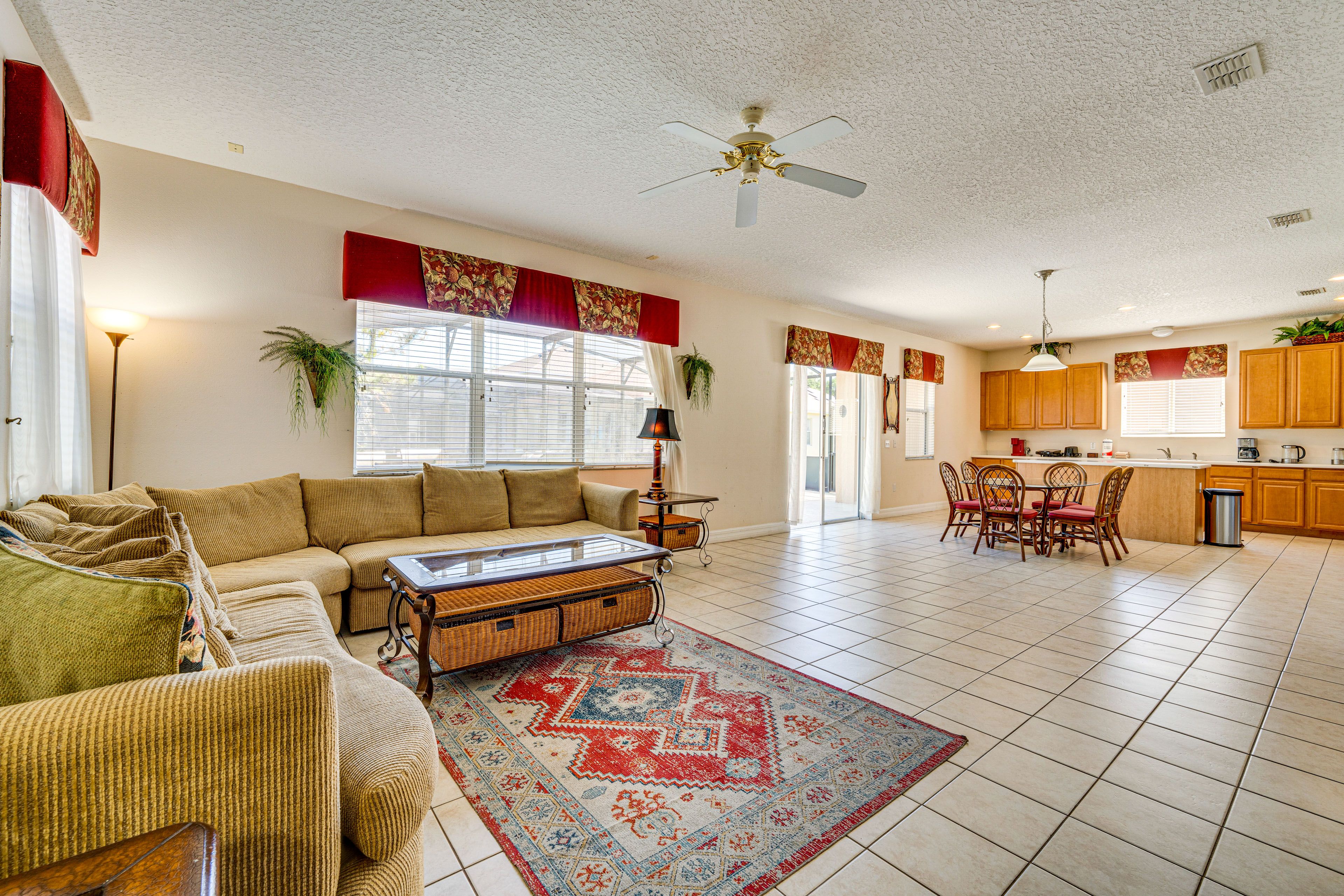 Living Room | Sleeper Sofa | 1st Floor