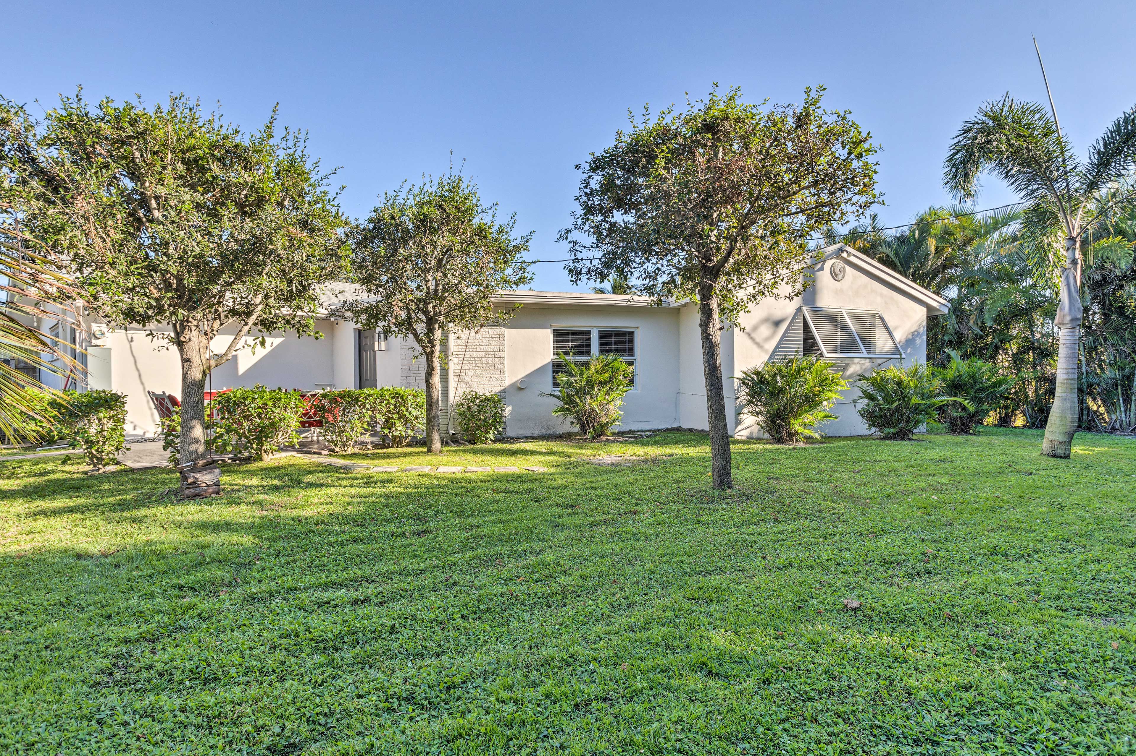 House Exterior | Private Yard