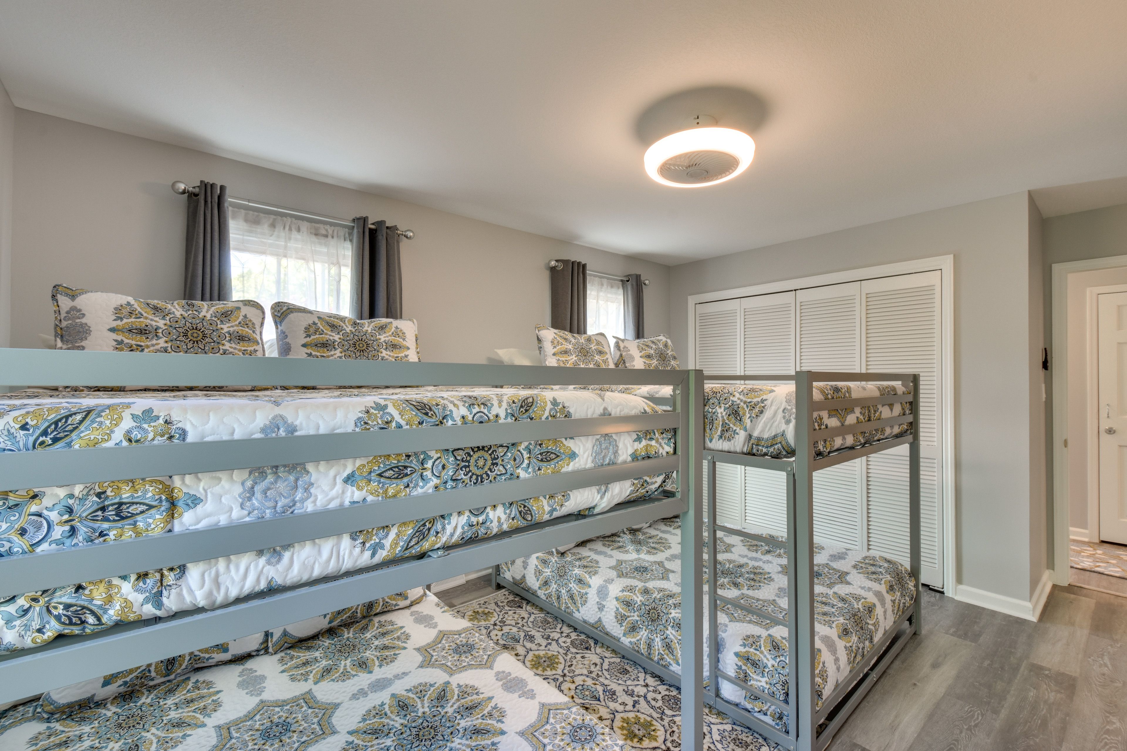 Bedroom 4 | 2 Full Bunk Beds | Smart TV