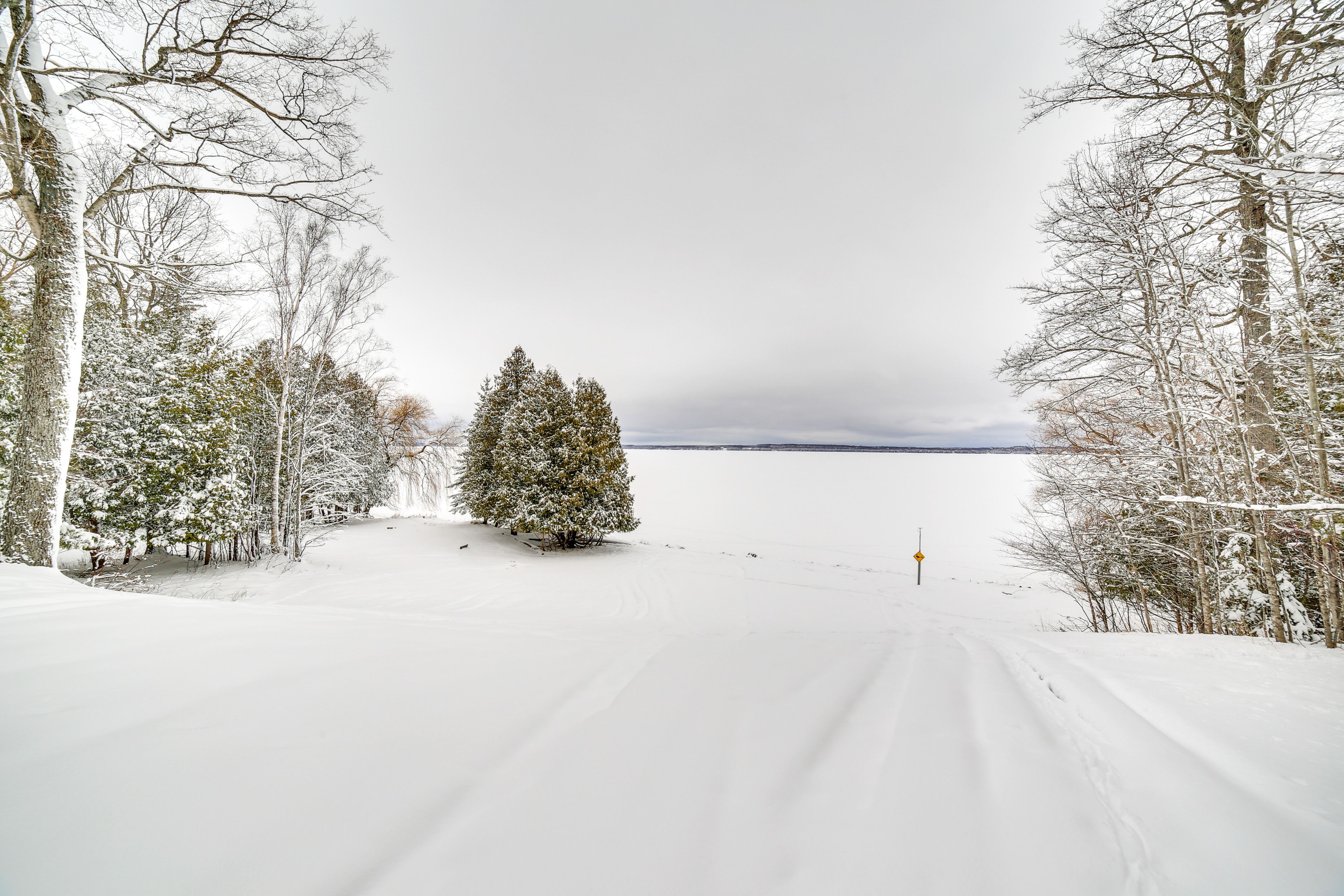 Manistique Lake On-Site