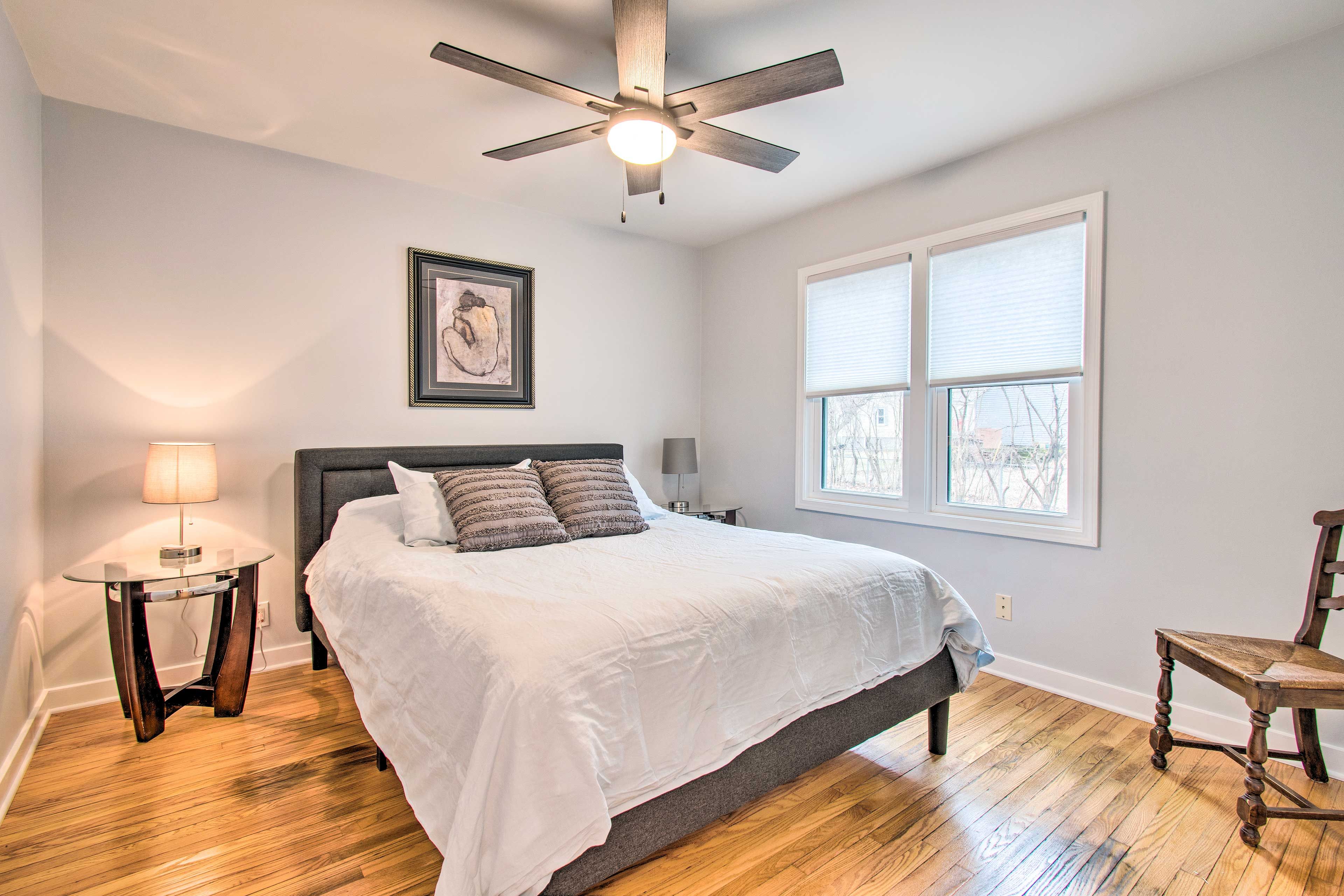 Bedroom 1 | Queen Bed | Linens Provided