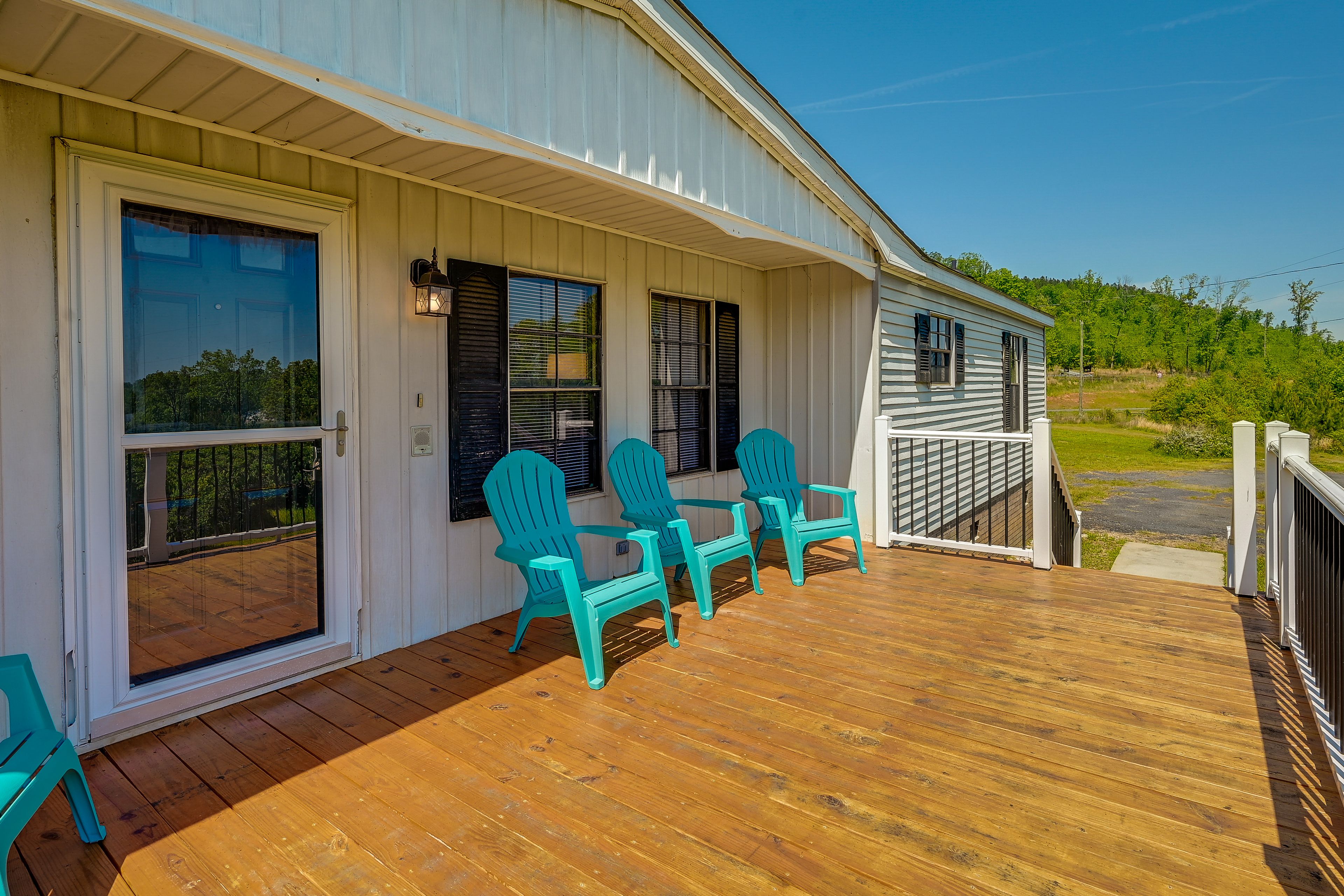 Home Entrance | Deck