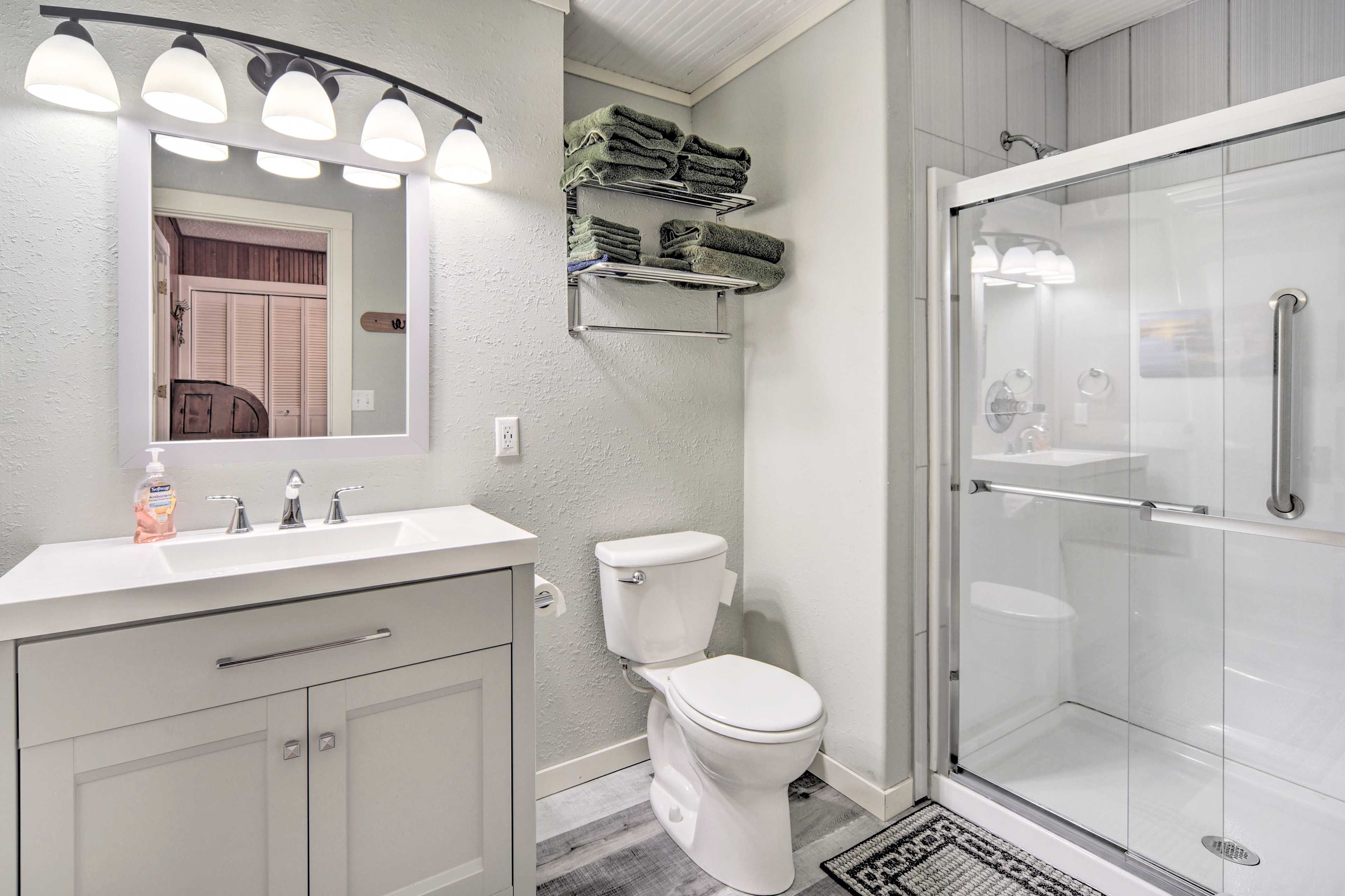 Bathroom | Towels Provided