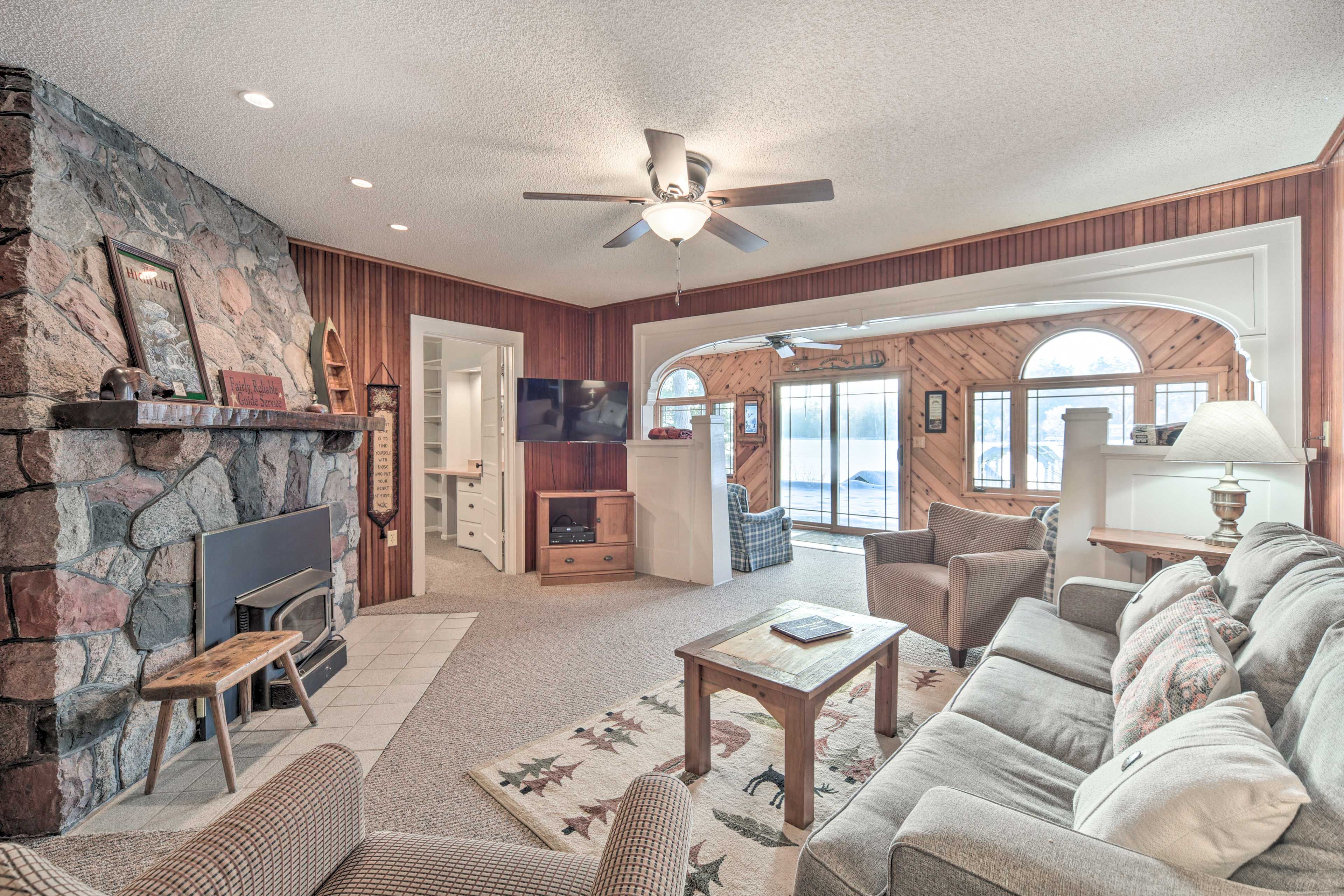 Chetek Vacation Rental | 5BR | 3.5BA | 2,800 Sq Ft | Stairs Required