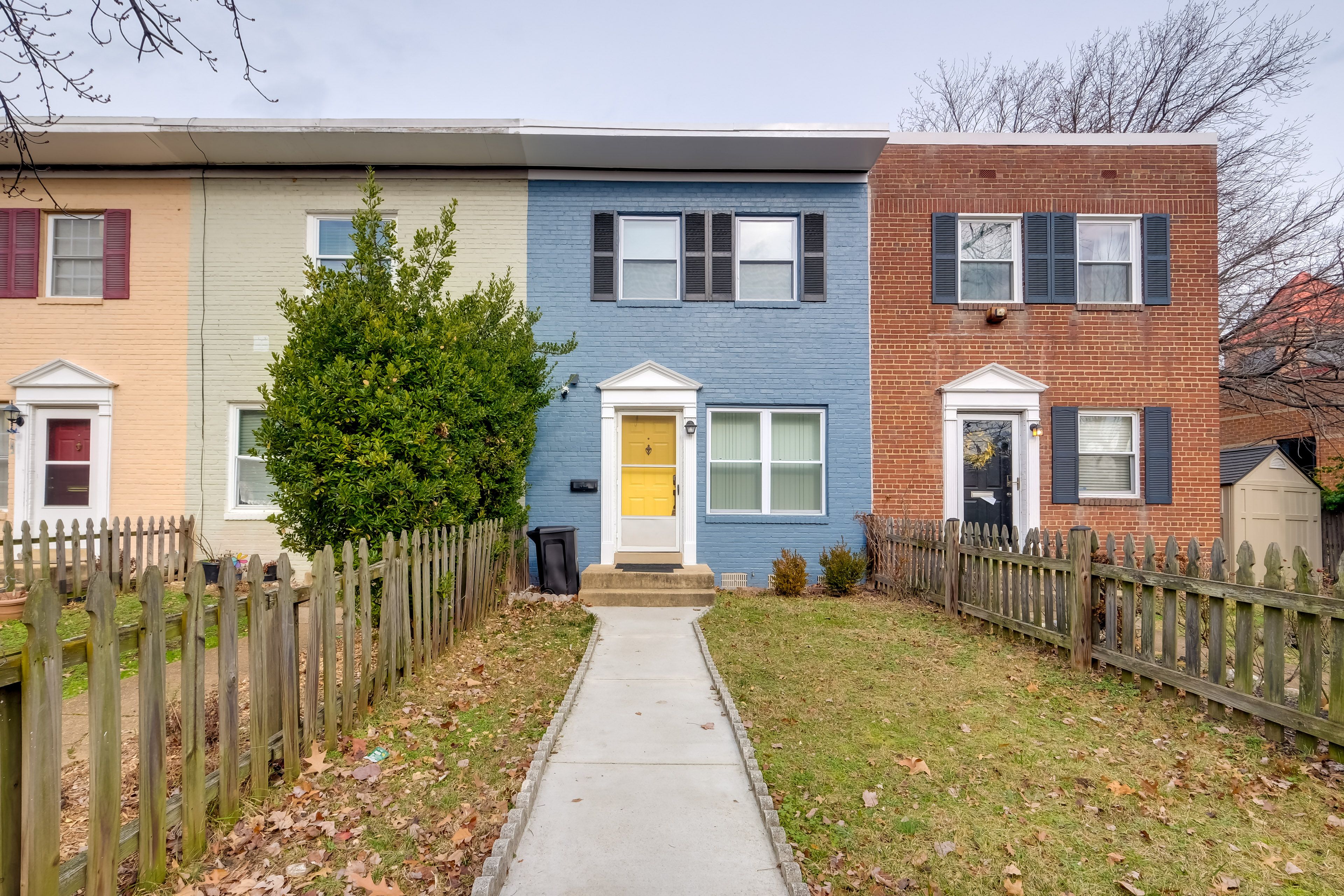 Parking | Free Street Parking (First-Come, First-Served)