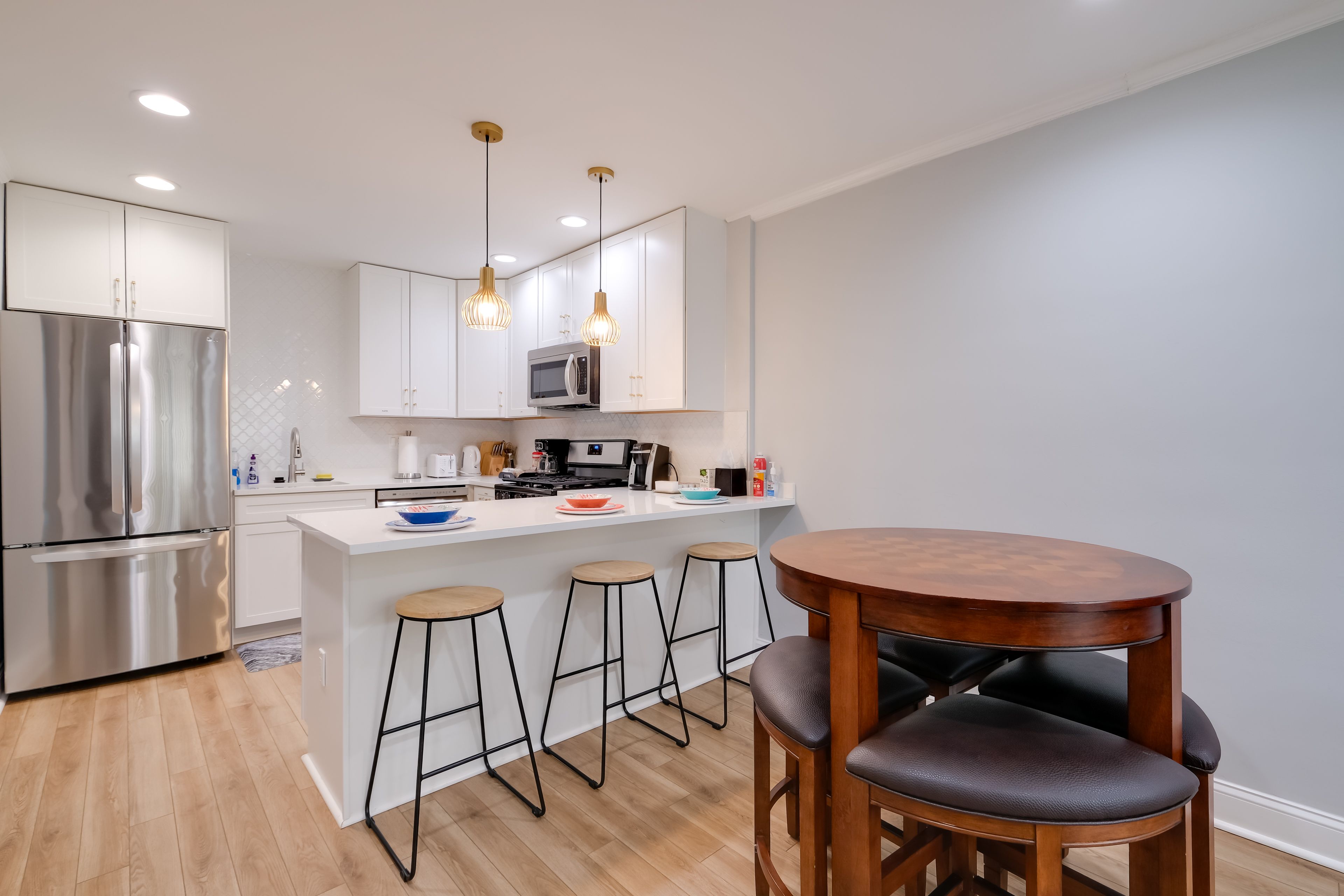 Dining Area | Dishware Provided | High Chair