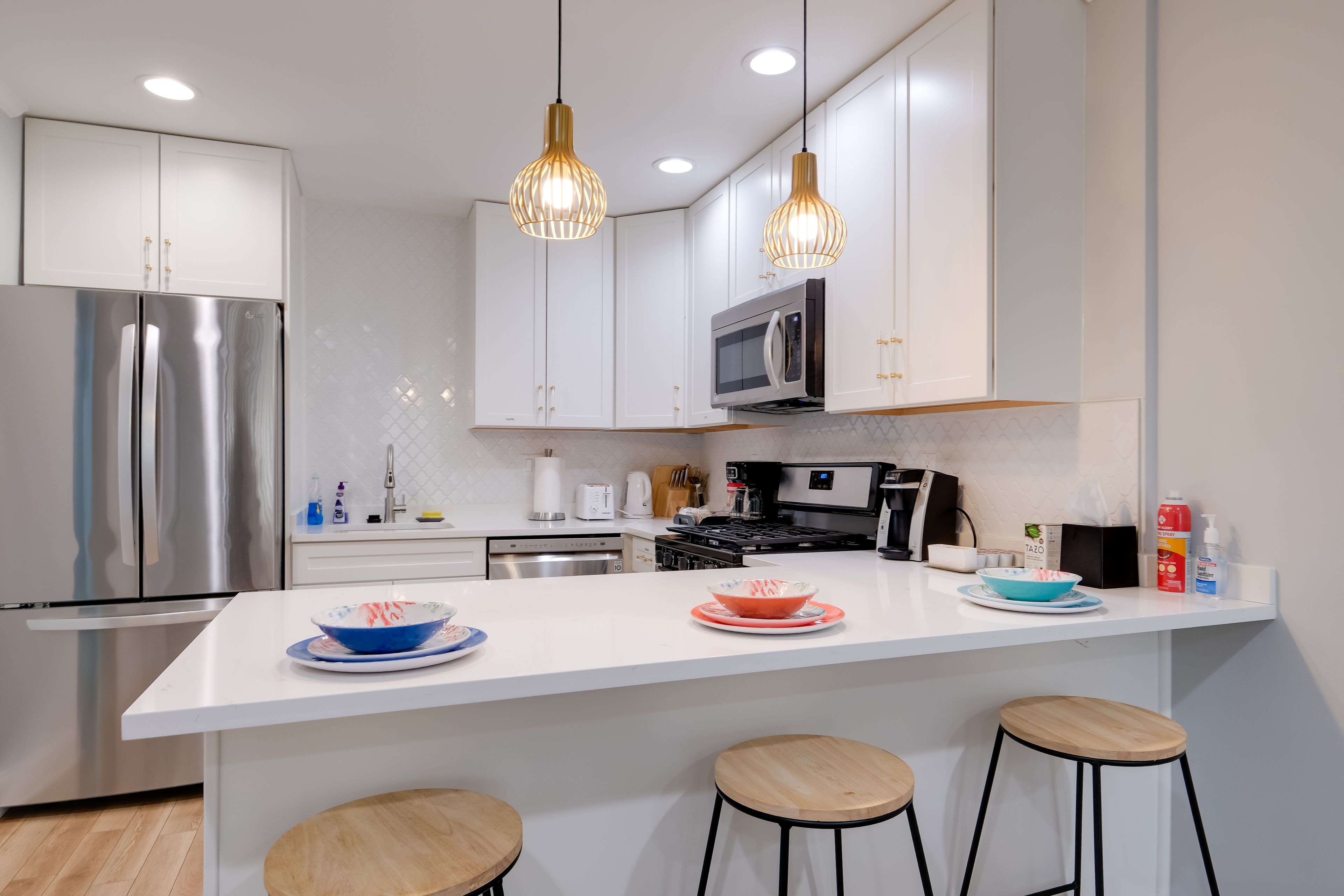 Kitchen | Complimentary Spices | Dishwasher | Toaster