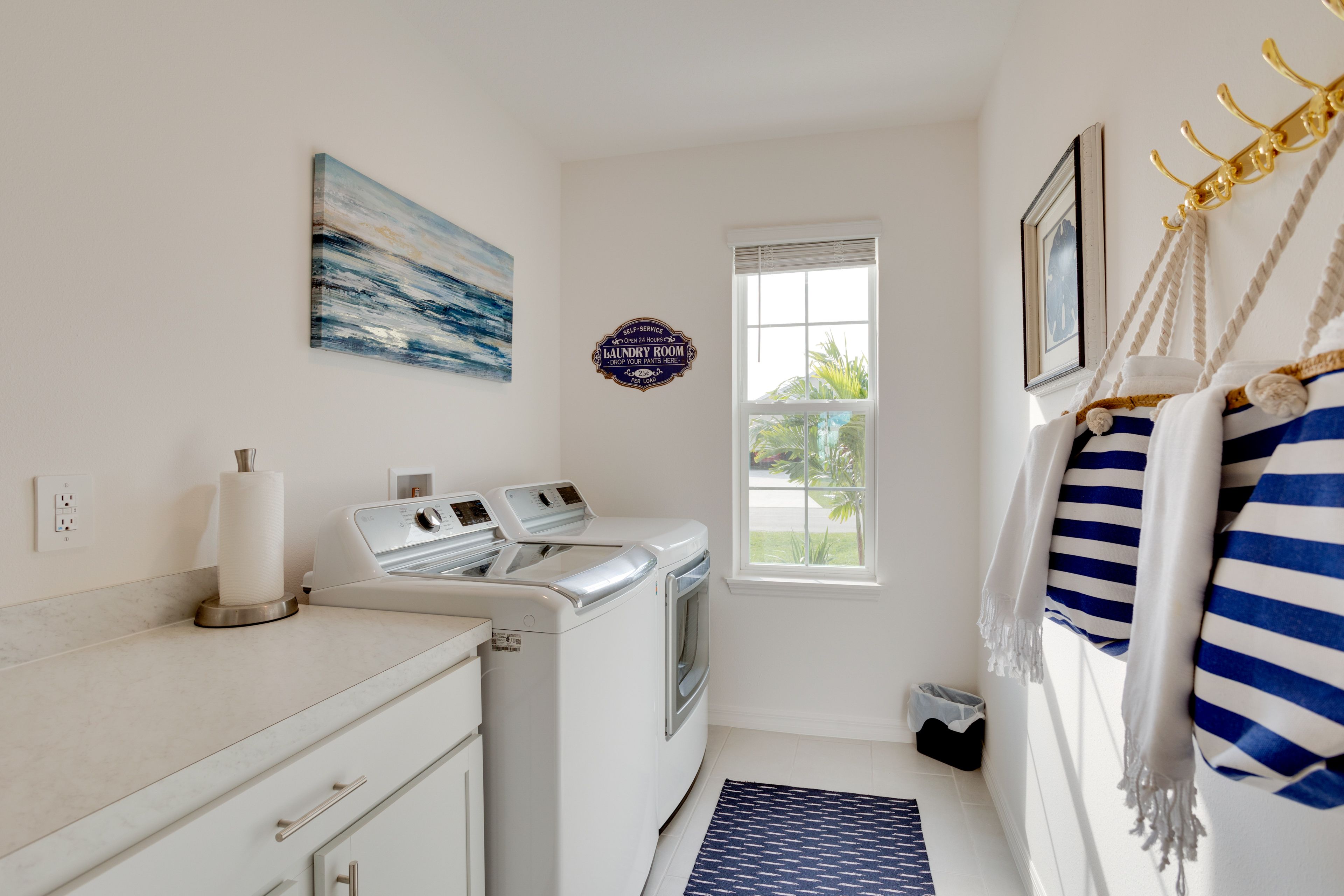 Laundry Room | Detergent Provided
