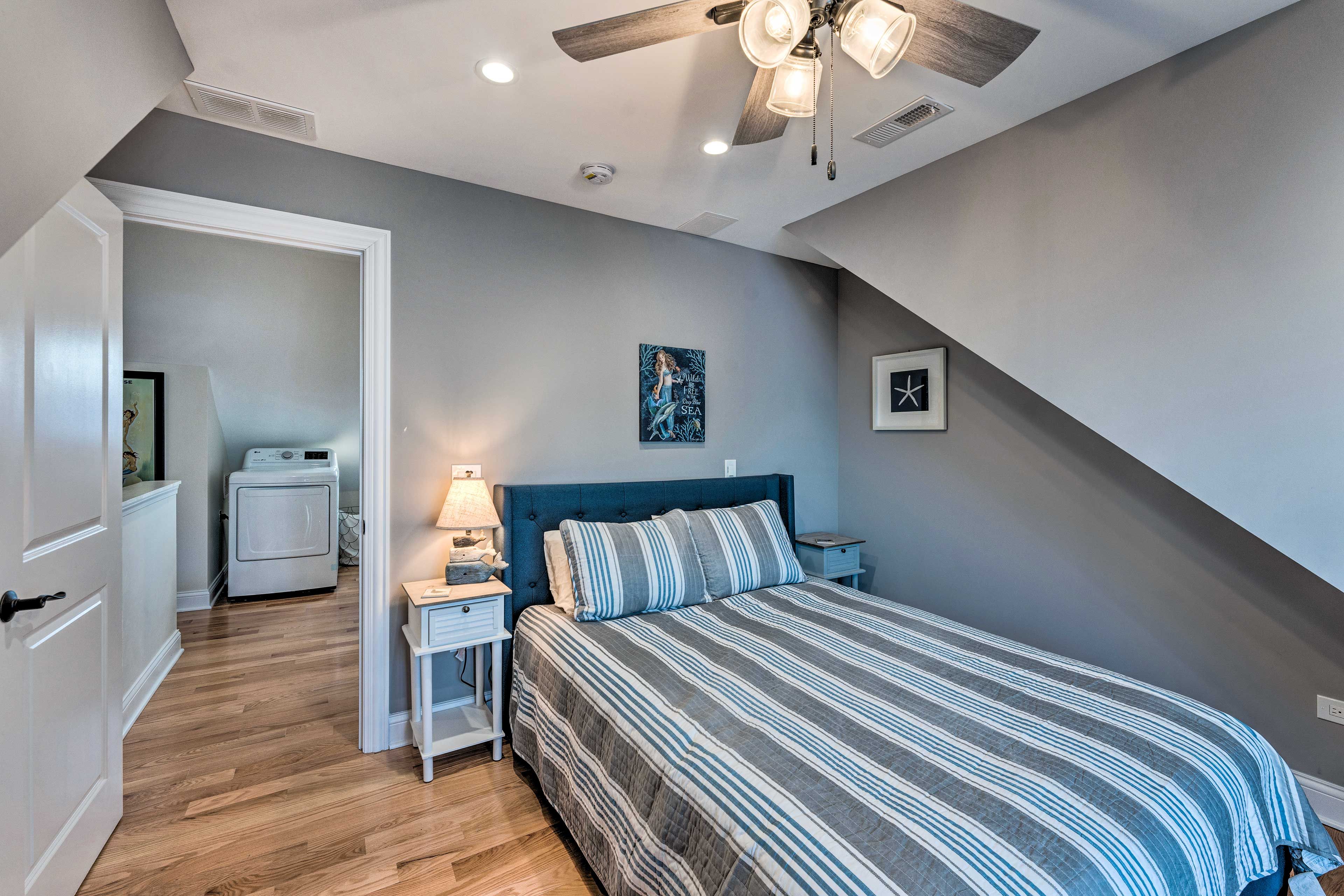 Bedroom 4 | 2nd Floor | Queen Bed | Balcony Access