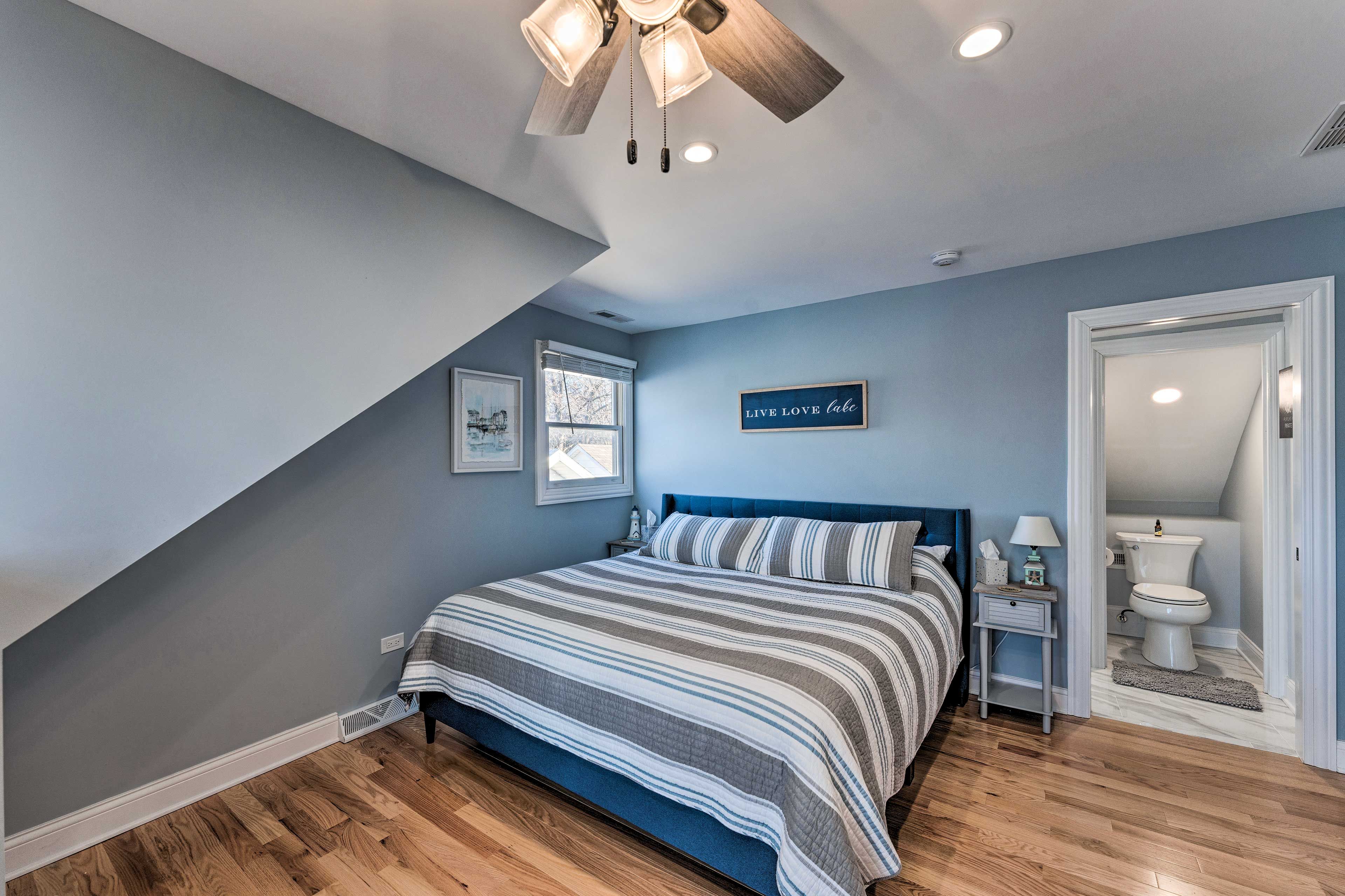 Bedroom 3 | 2nd Floor | King Bed | Dresser | En-Suite Bathroom | Balcony Access