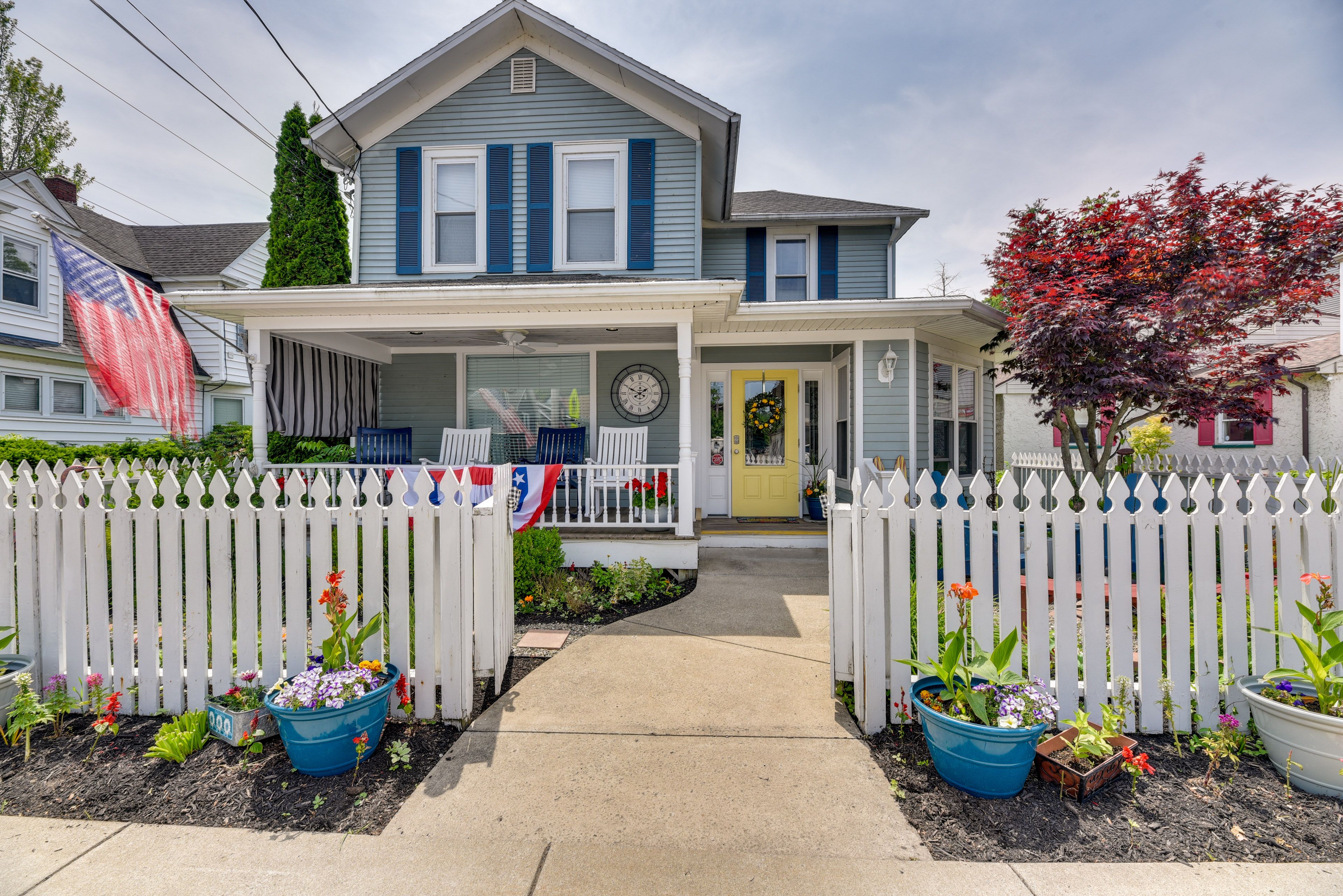Bemus Point Vacation Rental | Studio | 1BA | 2 Steps to Access | 800 Sq Ft