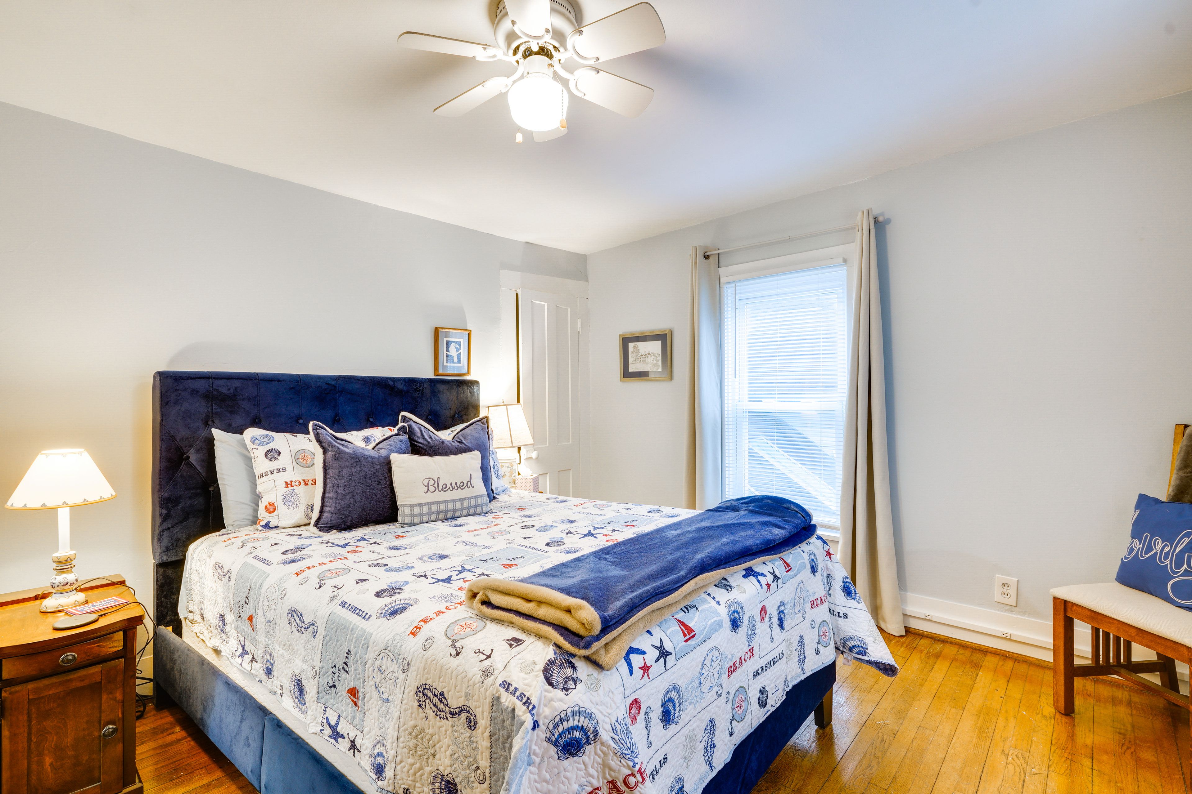 Bedroom 1 | Queen Bed | Linens Provided