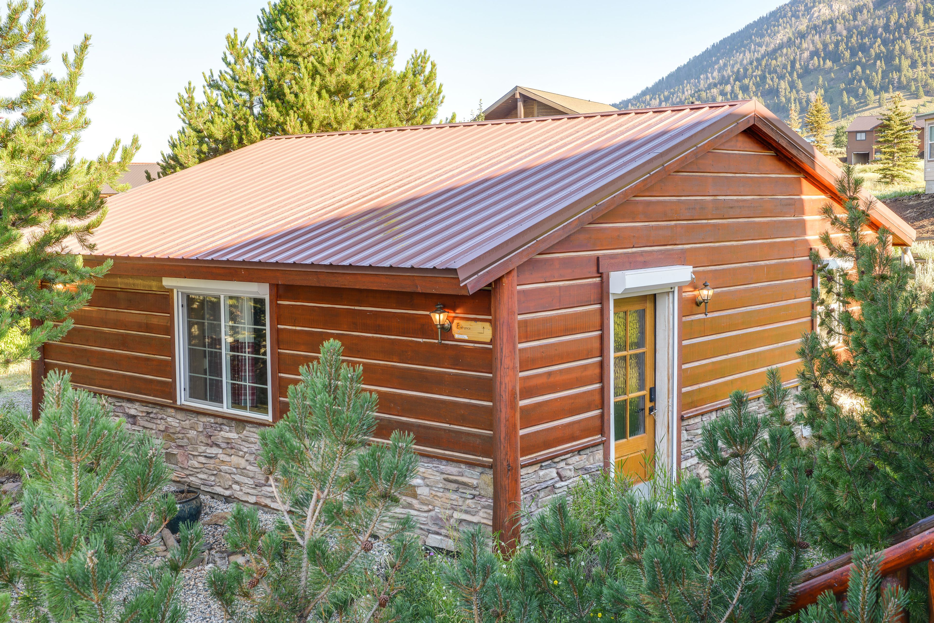 Island Park Vacation Rental | 1BR | 1BA | 375 Sq Ft | Step-Free Access