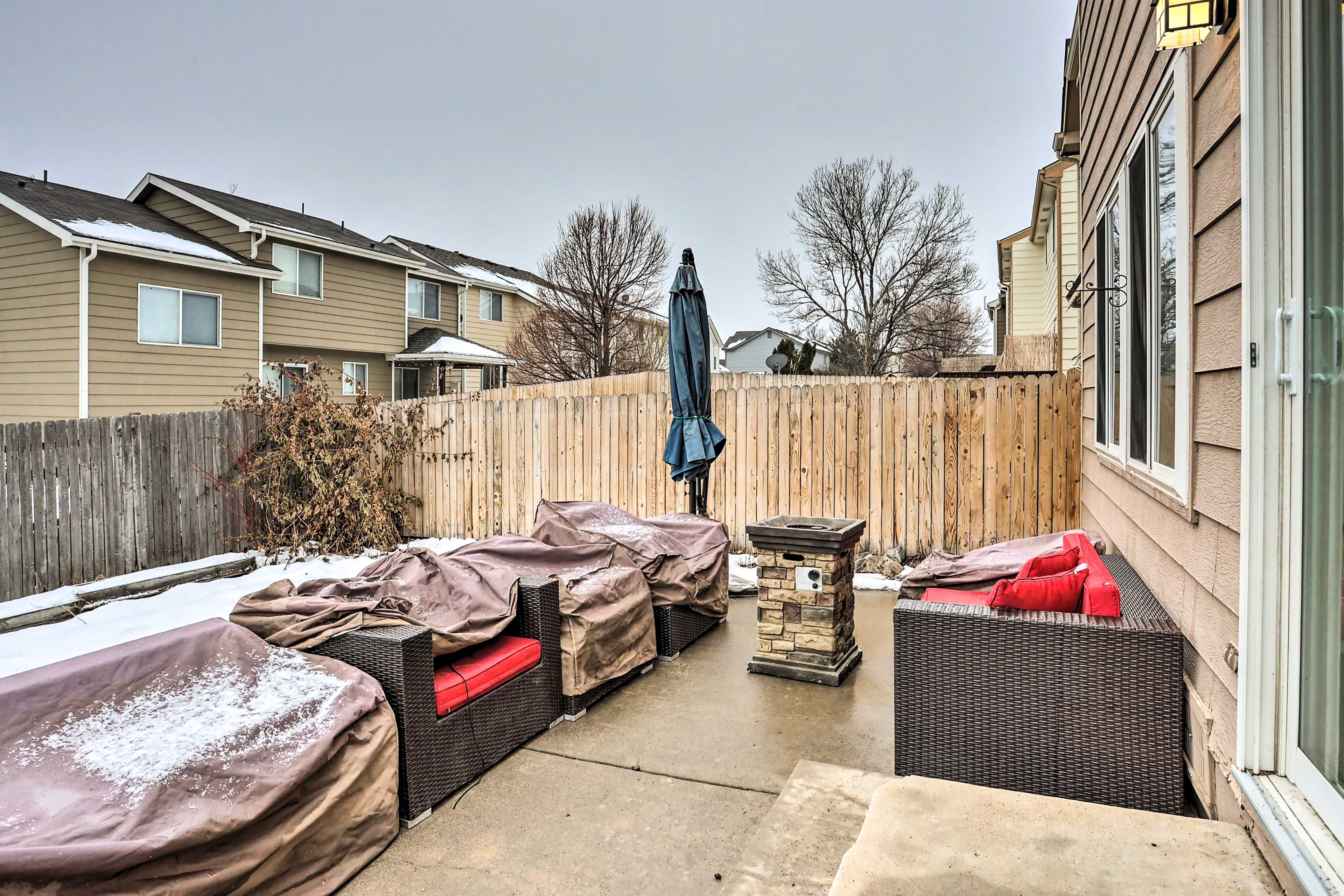 Fenced-In Backyard | Patio w/ Seating | Gas Fire Pit