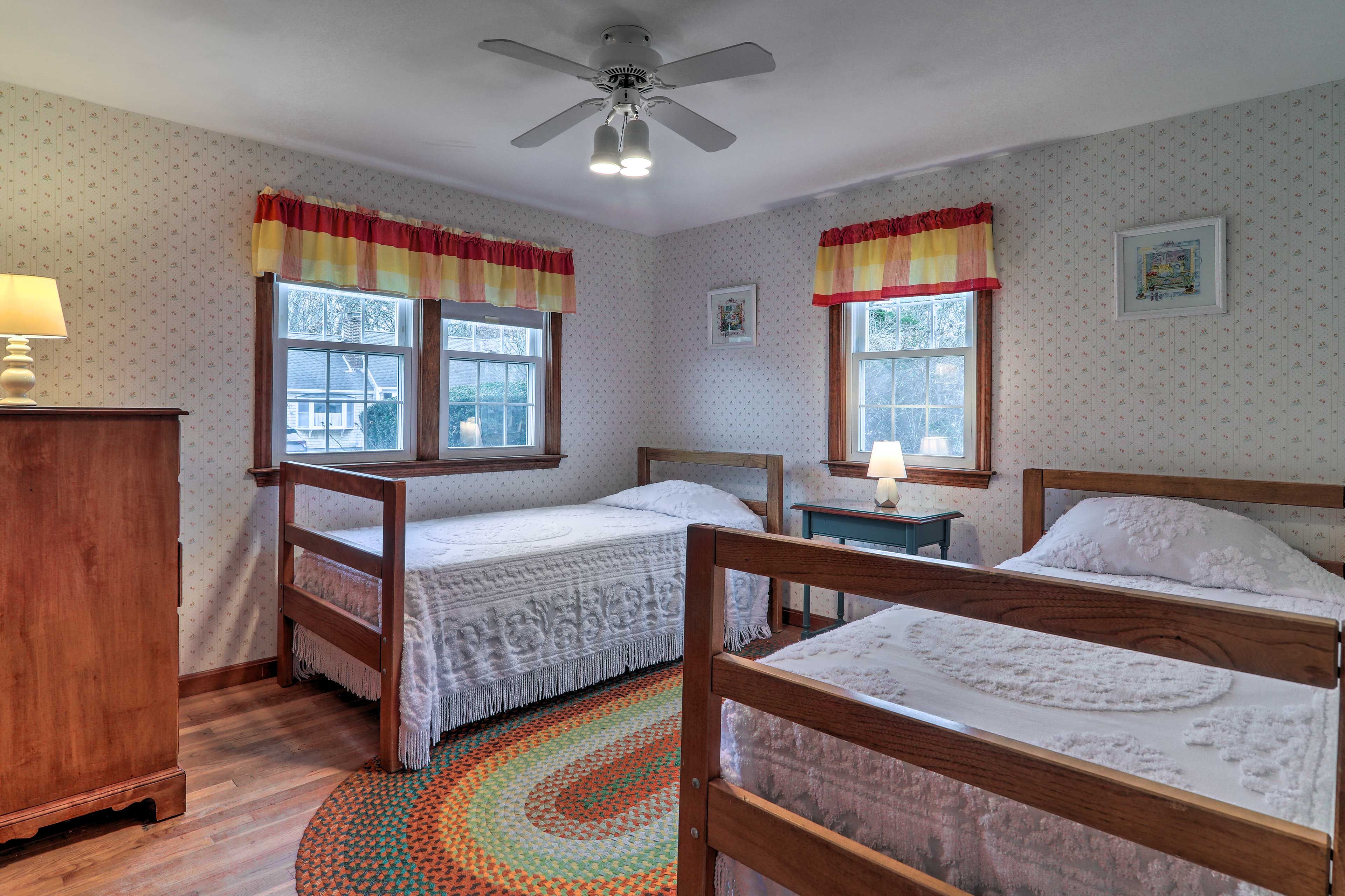 Bedroom 3 | 2 Twin Beds