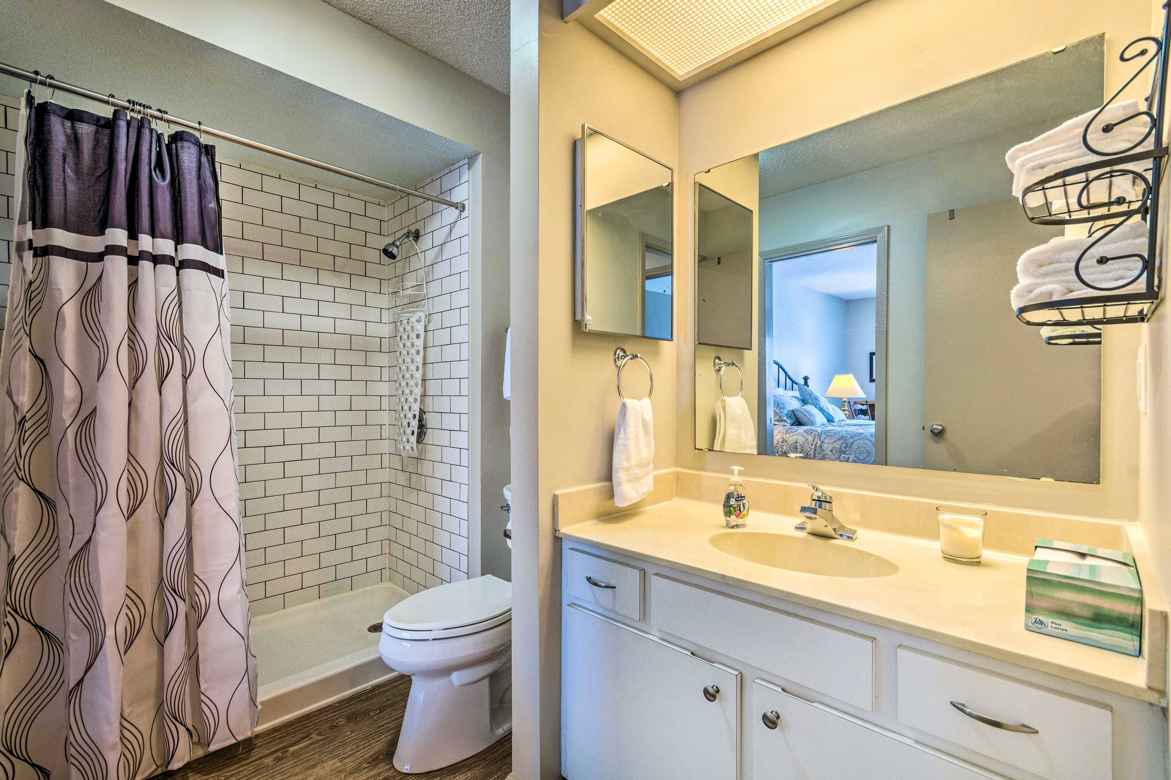 Full Bathroom