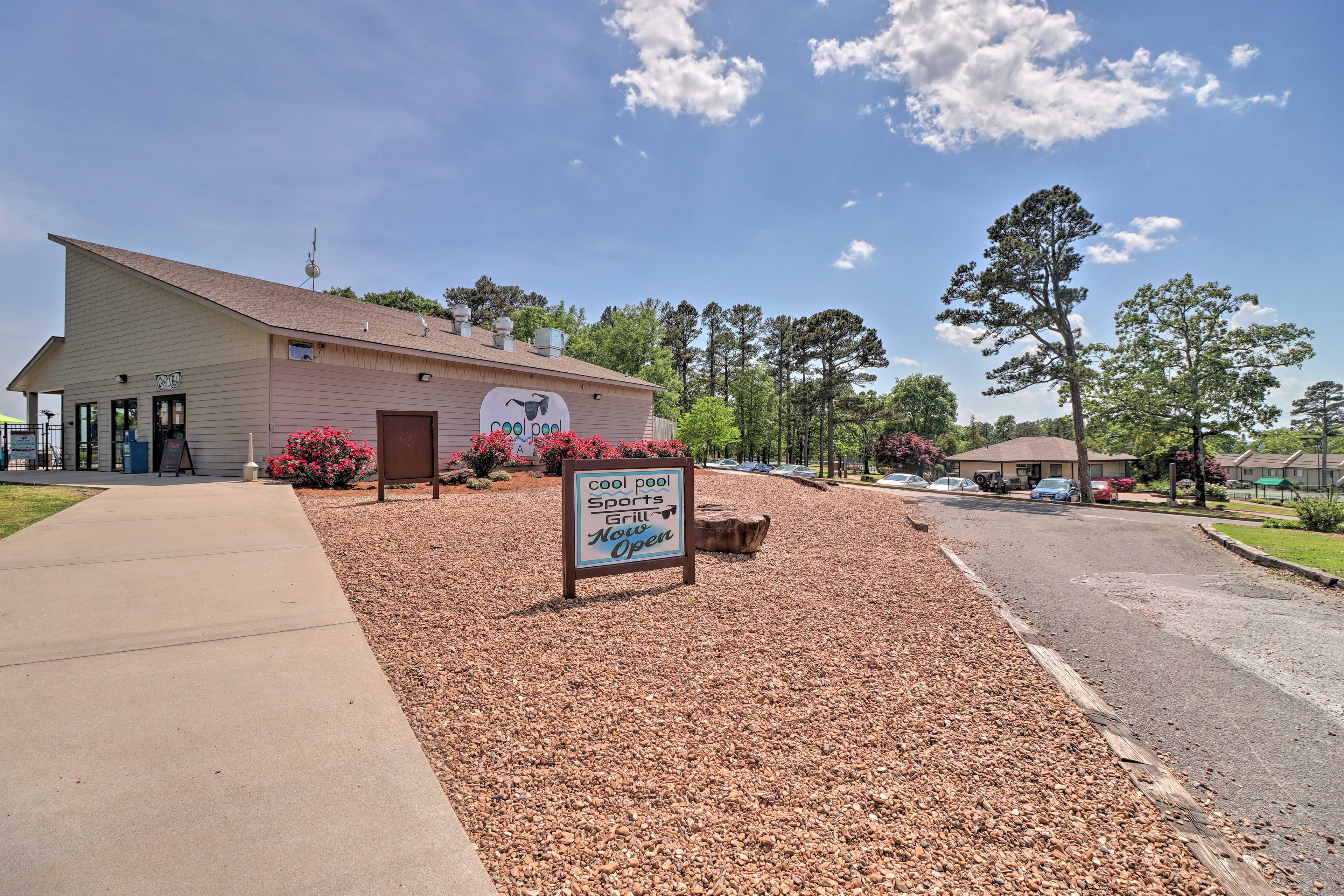 Seasonal Community Outdoor Pool Access