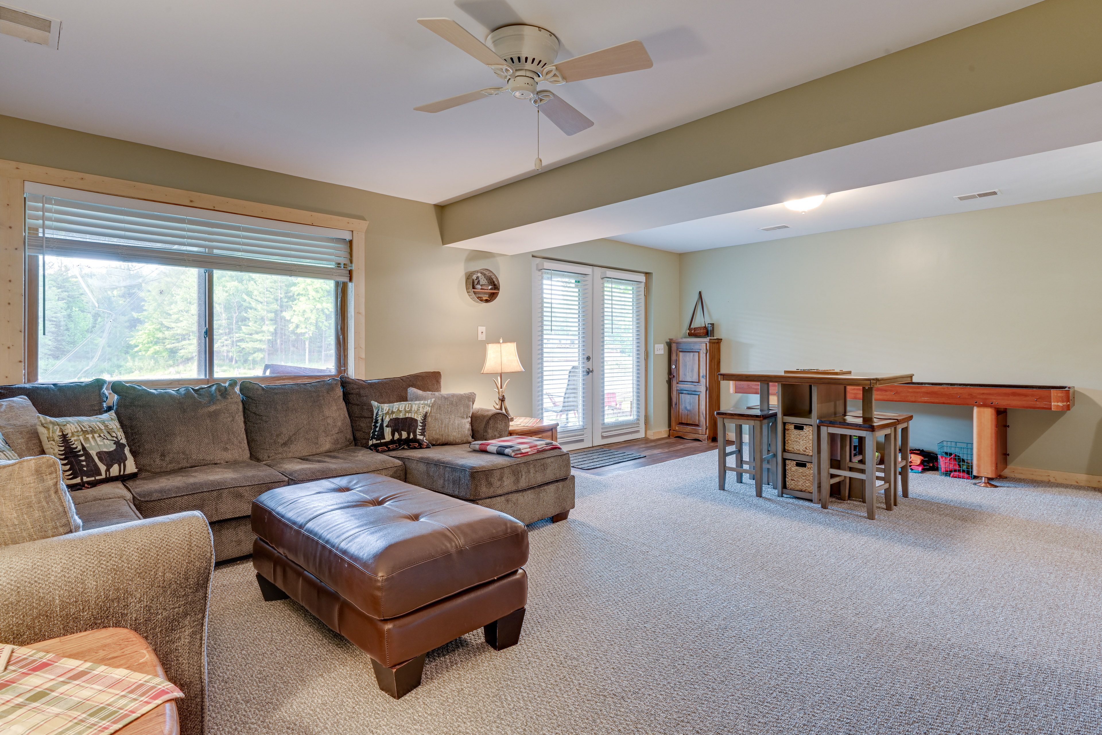 Game Room | Queen Sleeper Sofa | Lower Level | Stairs Required | Smart TV