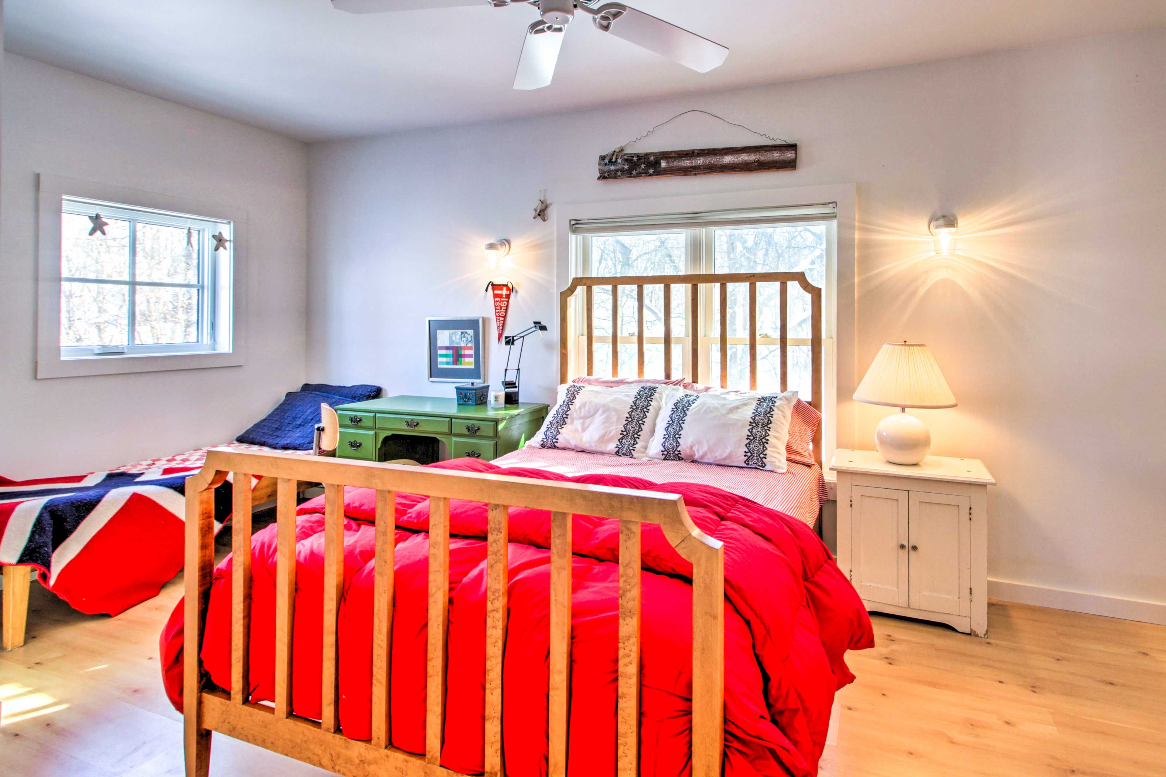 Bedroom 5 | Full Bed | Gentleman's Bed