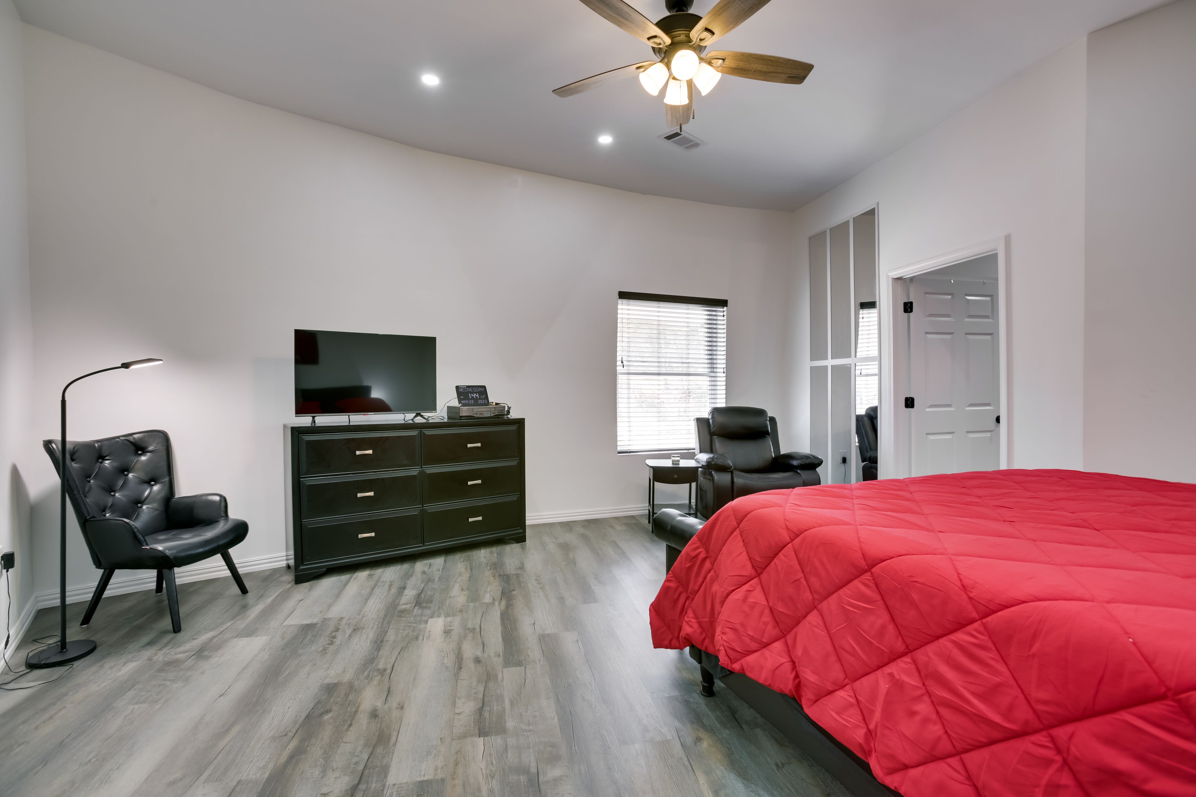Bedroom 1 | Queen Bed | Linens Provided | Massage Chair | Walk-In Closet