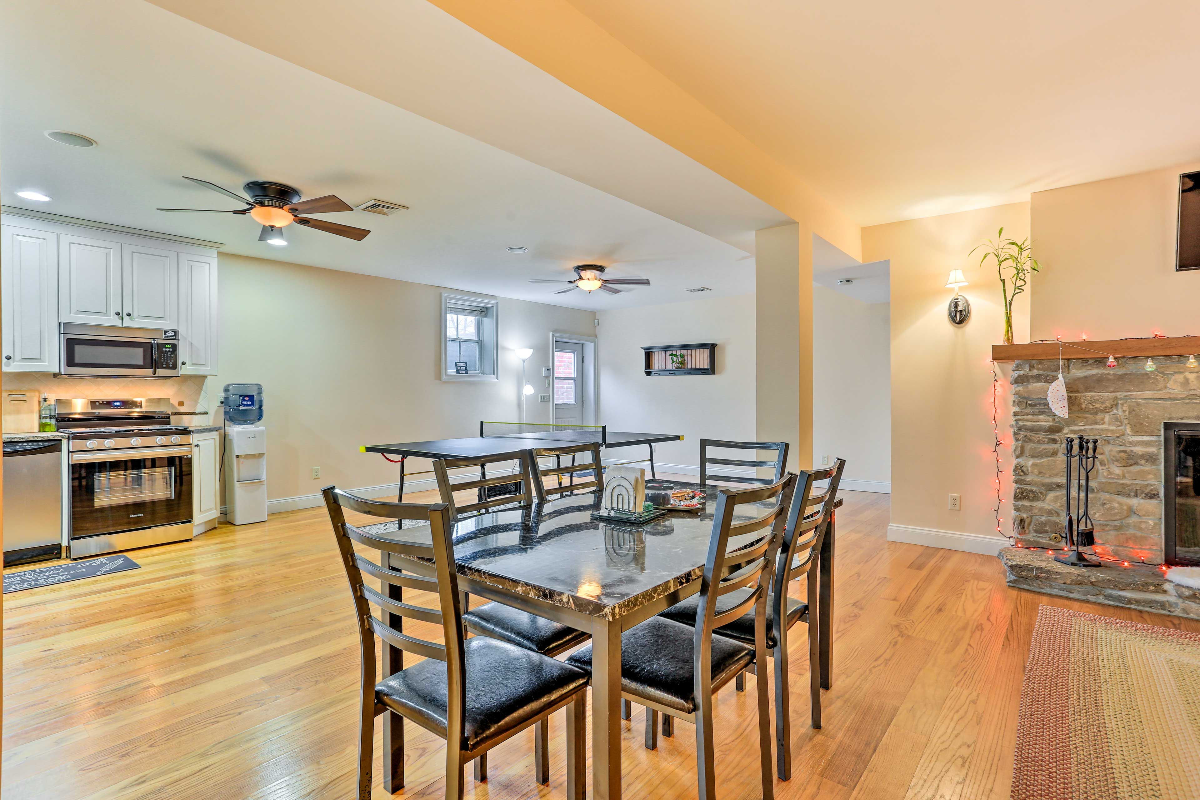 Dining Area | Dining Table | Dishware/Flatware
