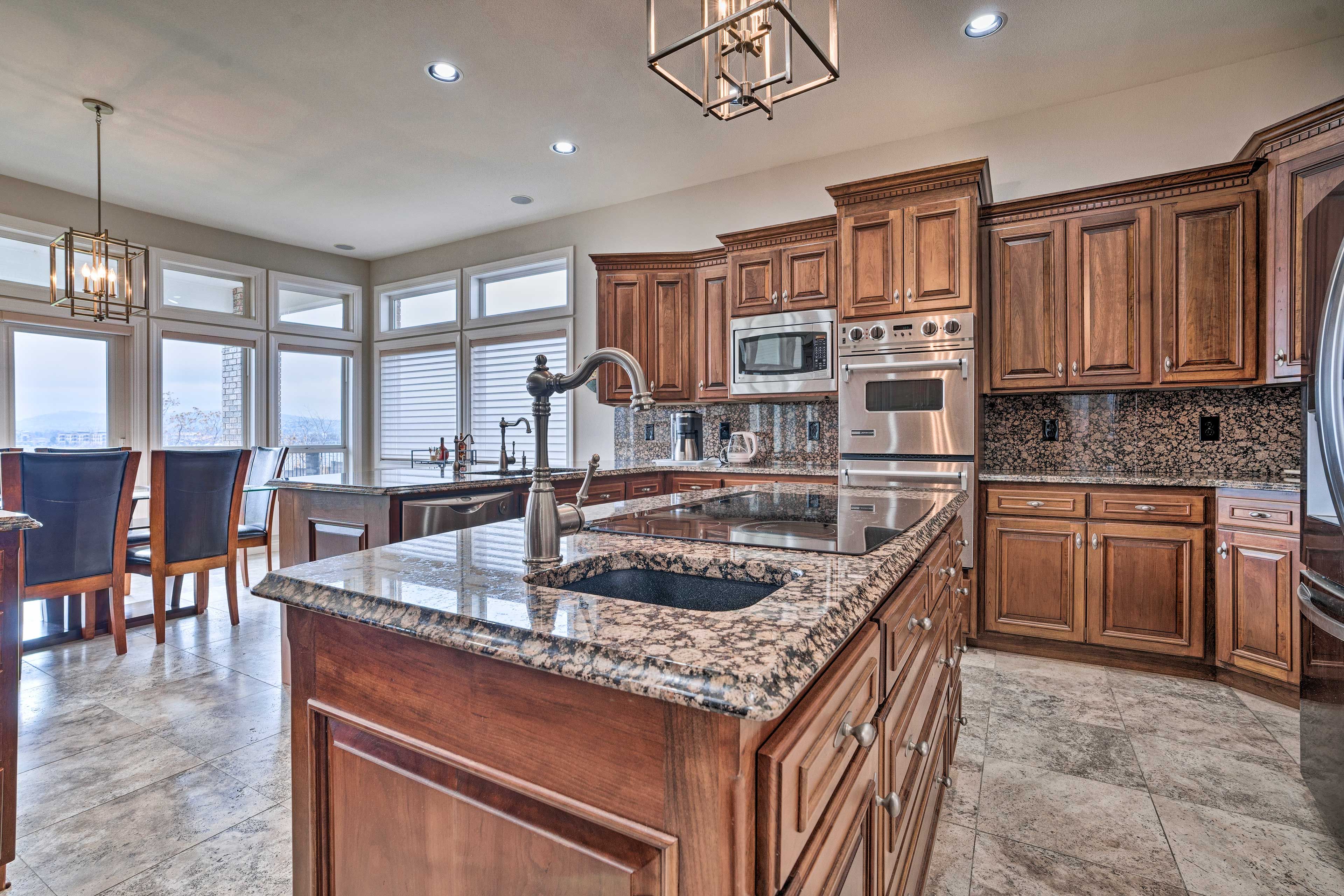 Kitchen | Keurig Coffee Maker | Toaster | Spices