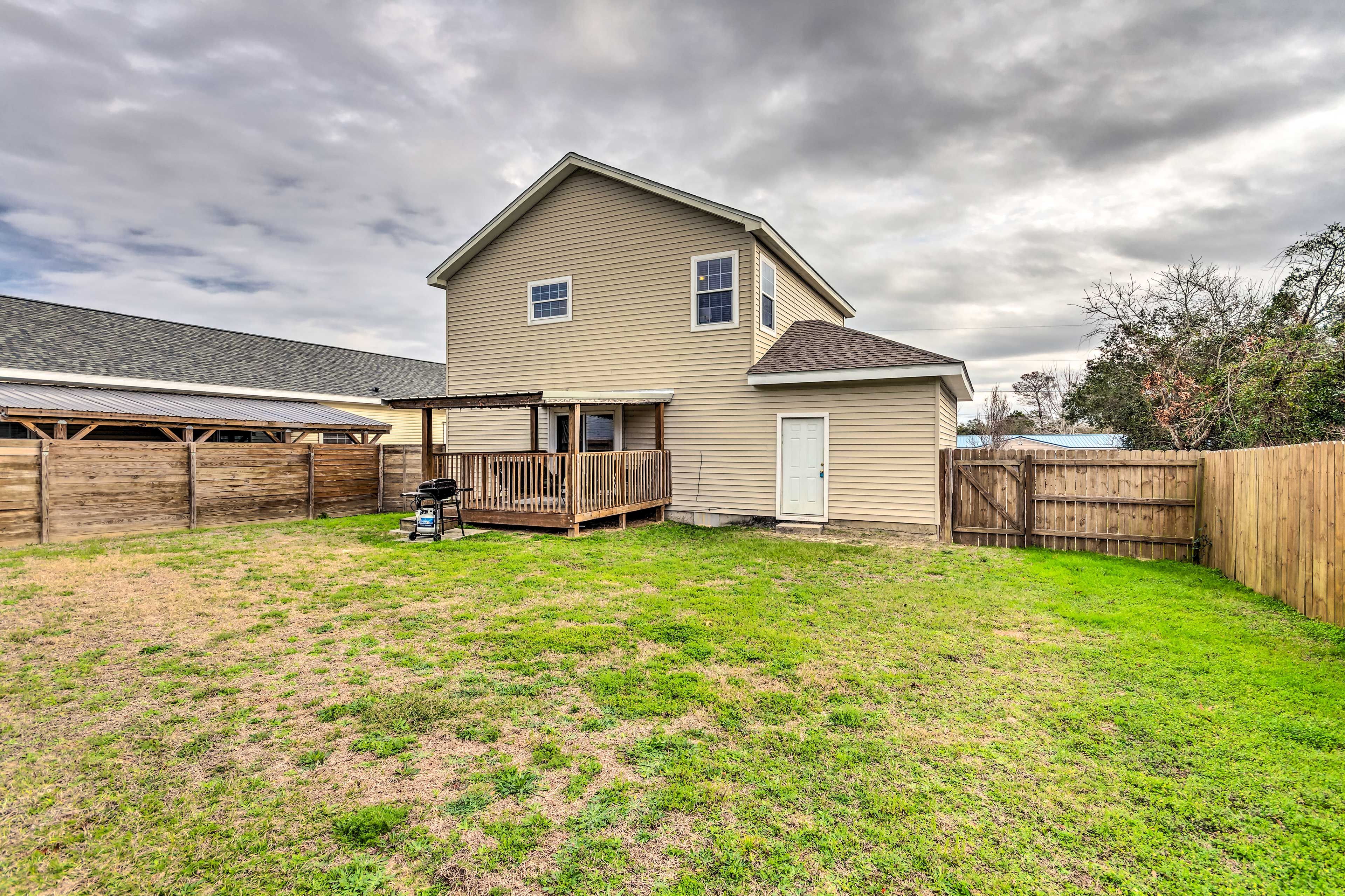 Private Fenced Backyard