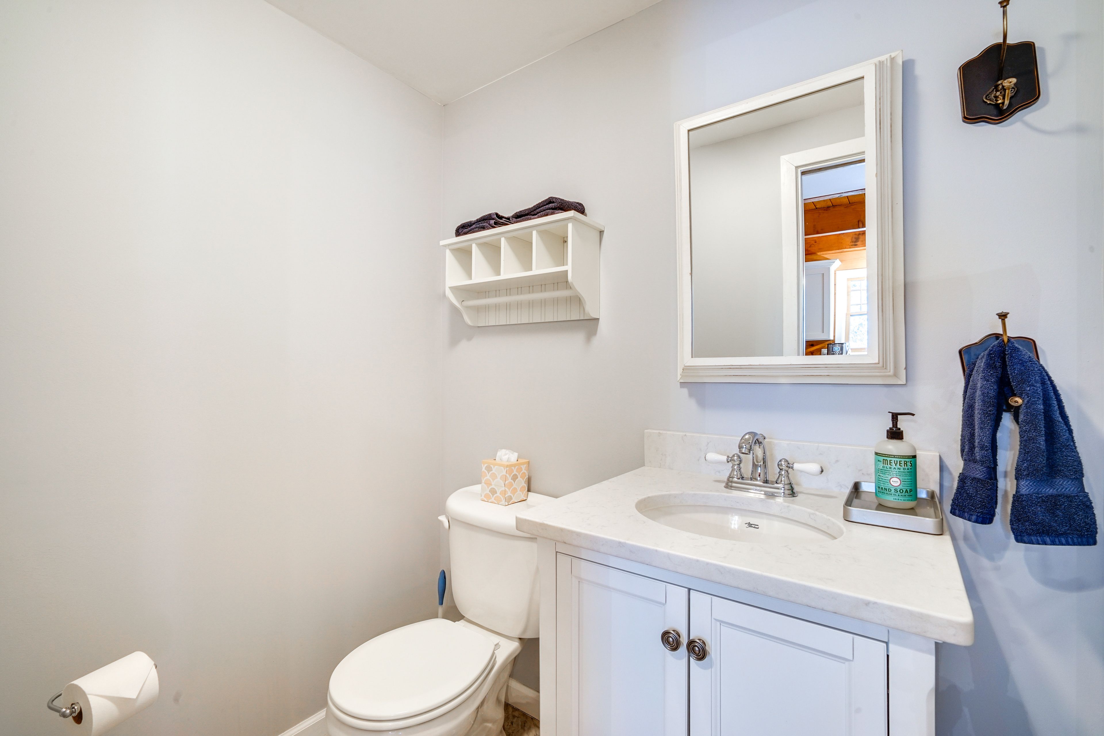 Half Bathroom | Main Level