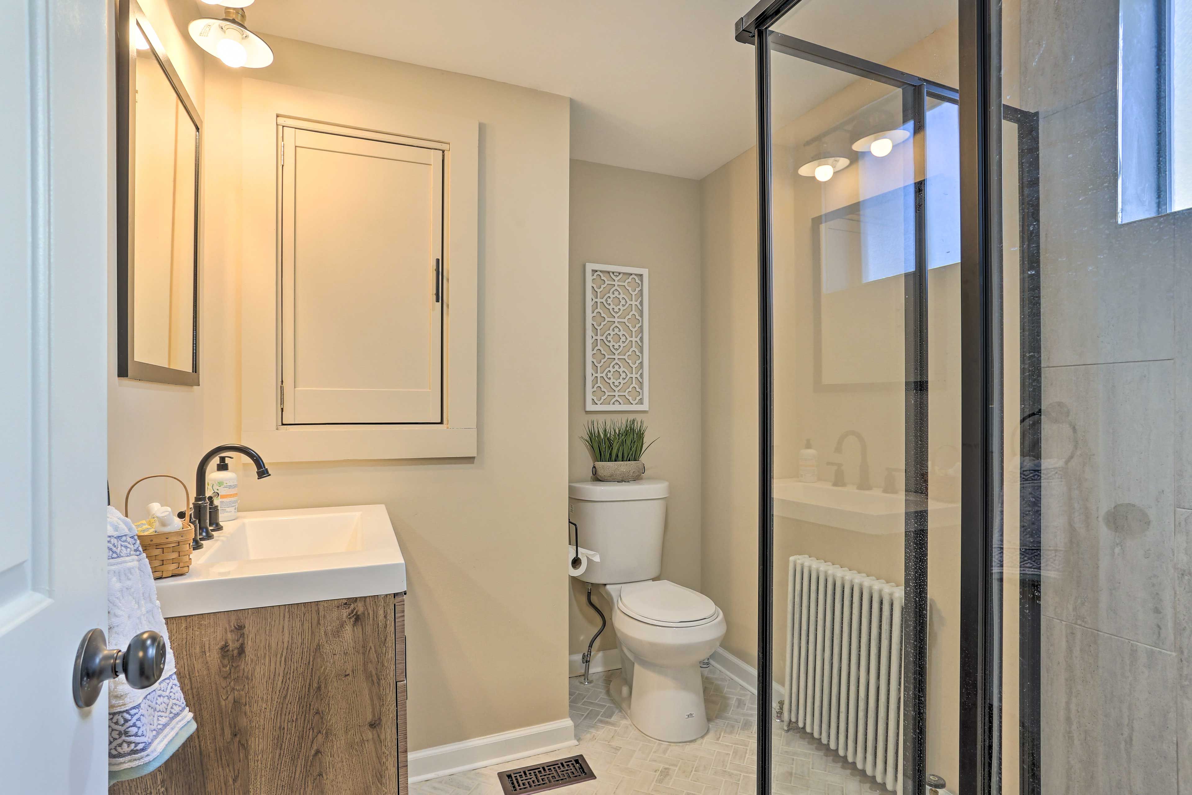 Full Bathroom | Hair Dryers