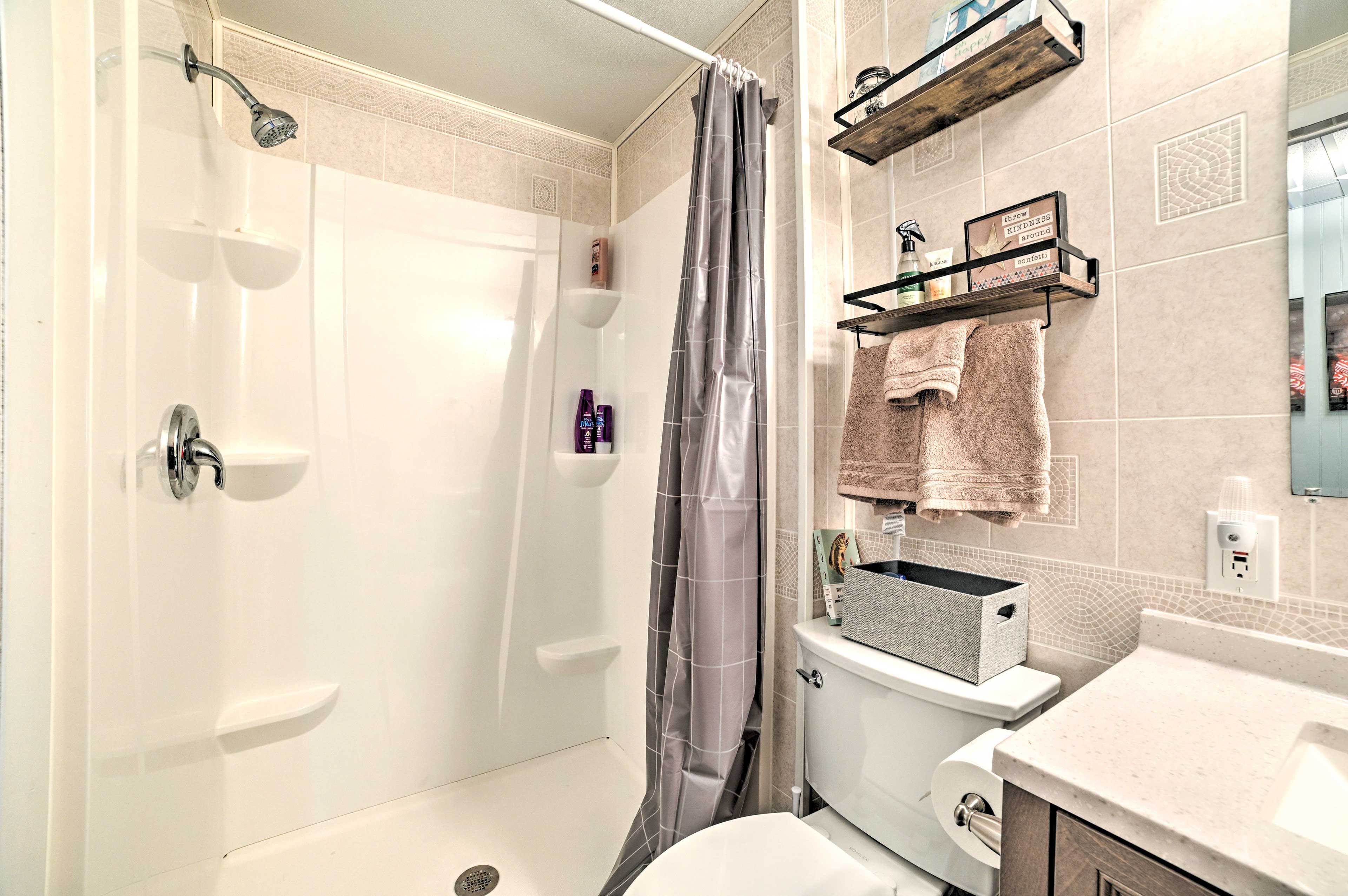 Full Bathroom