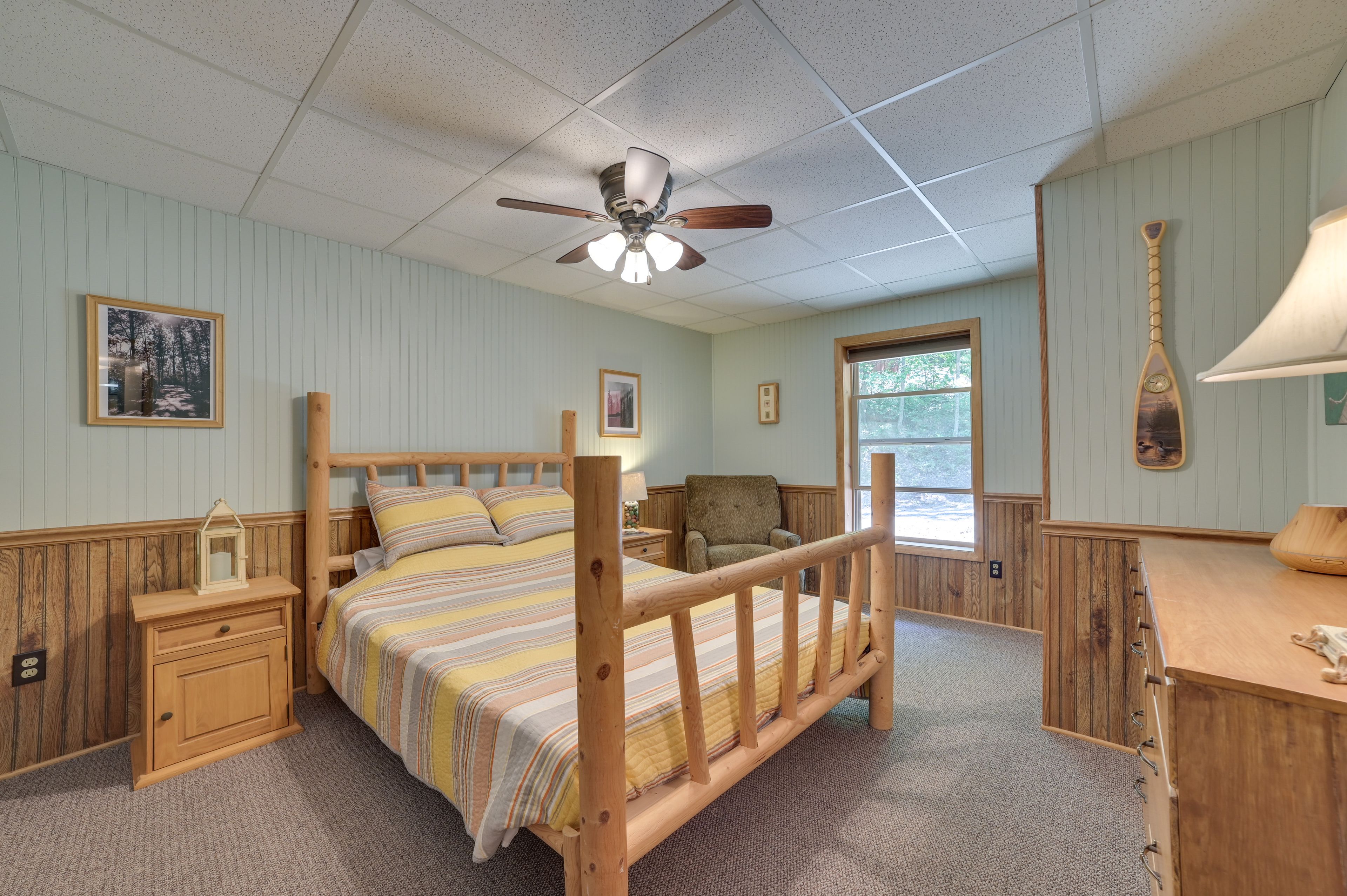 Bedroom 2 | Queen Bed