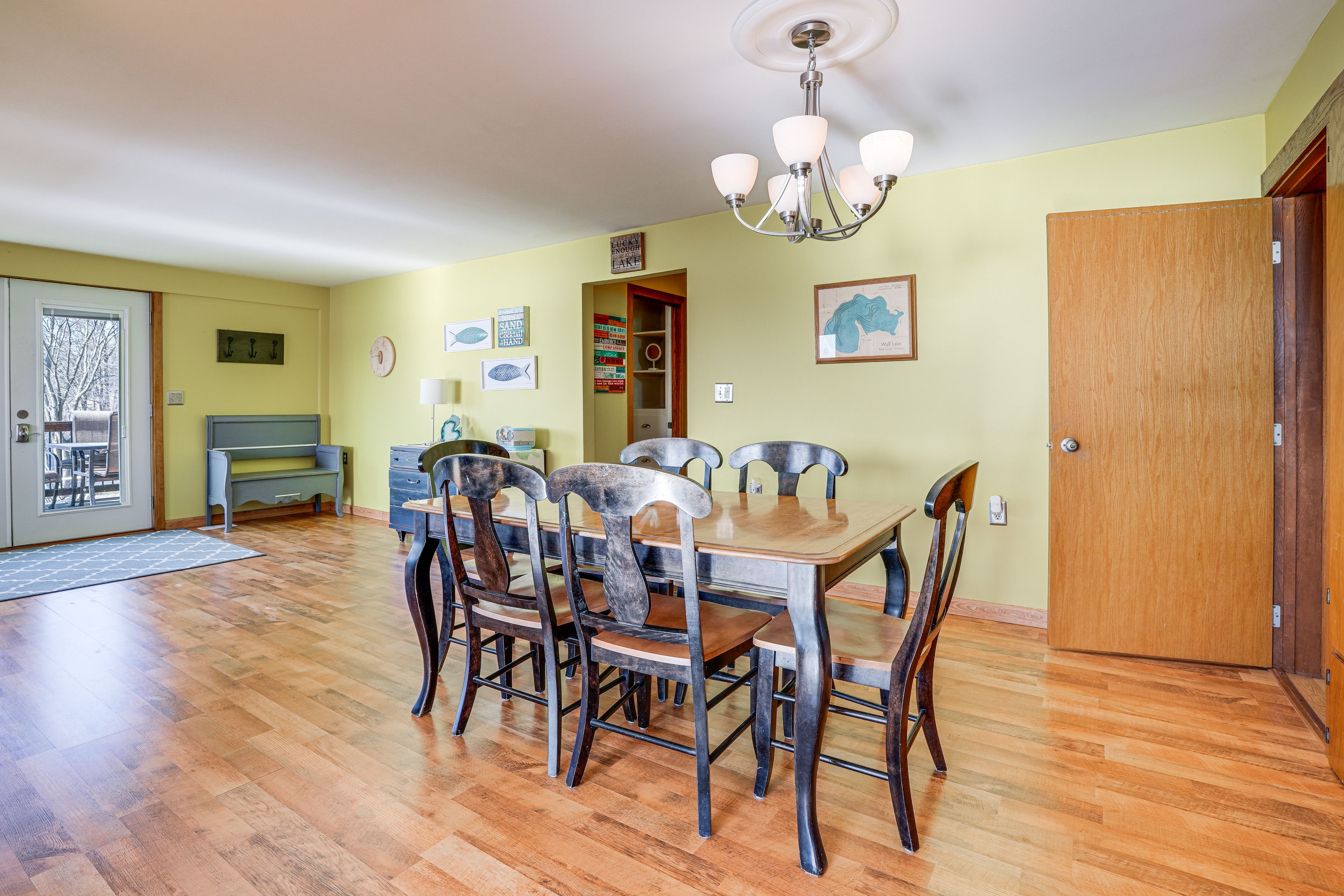 Dining Table | 1st Floor | Dishware & Flatware