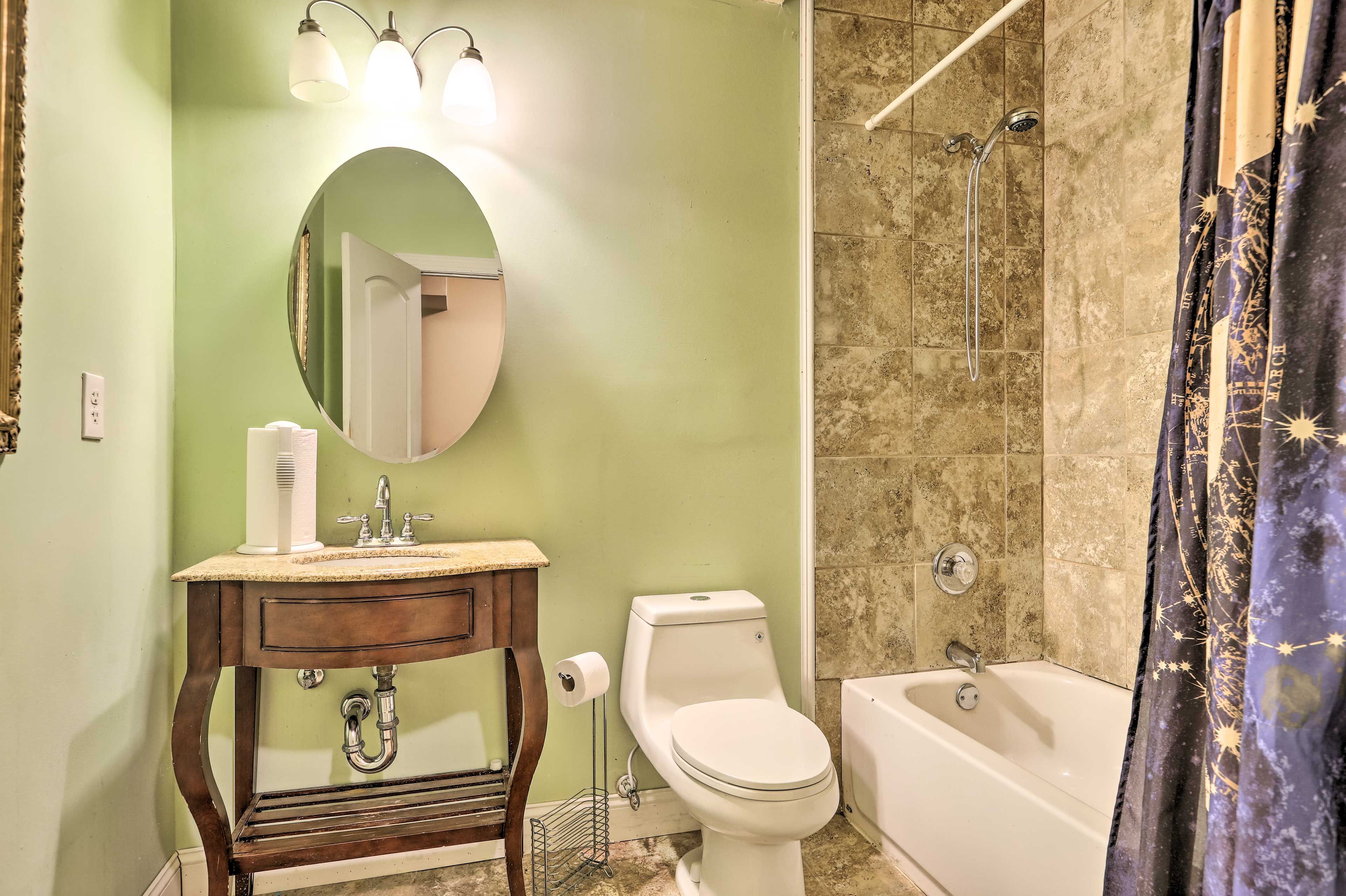 Full Bathroom