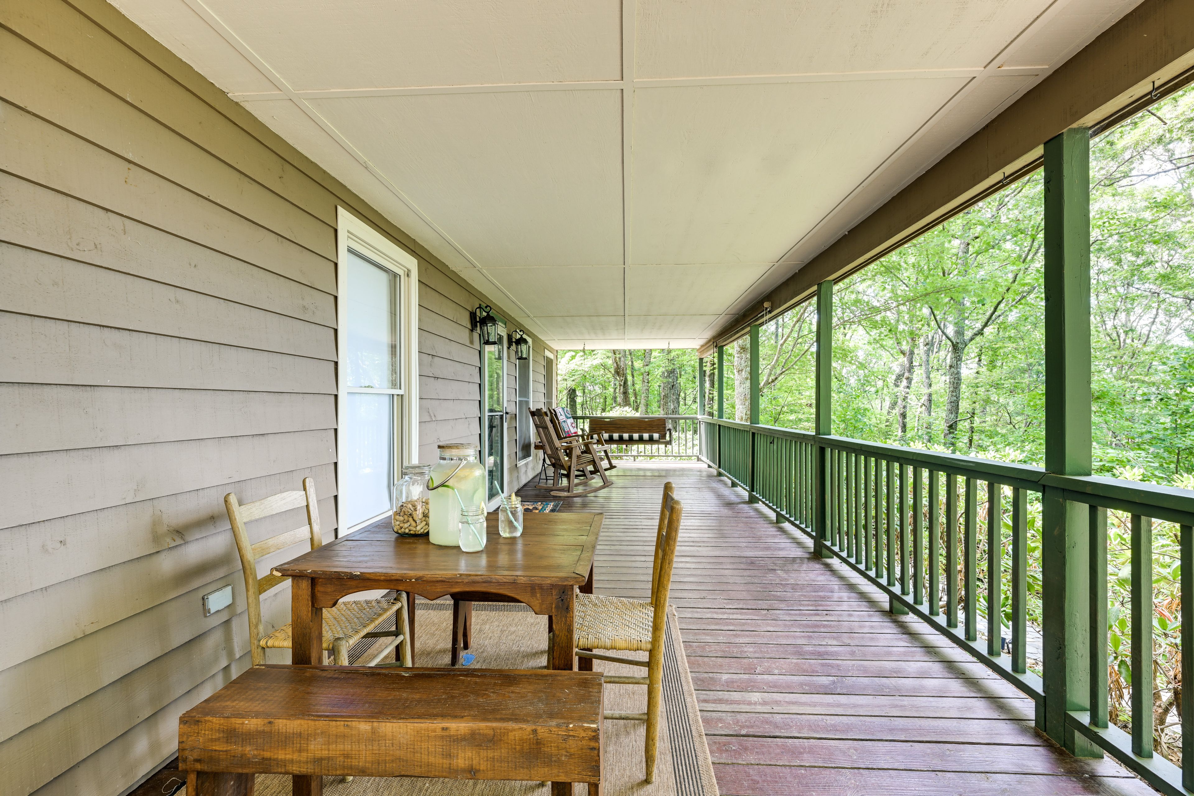 Front Porch | Rocking Chairs | Porch Swing