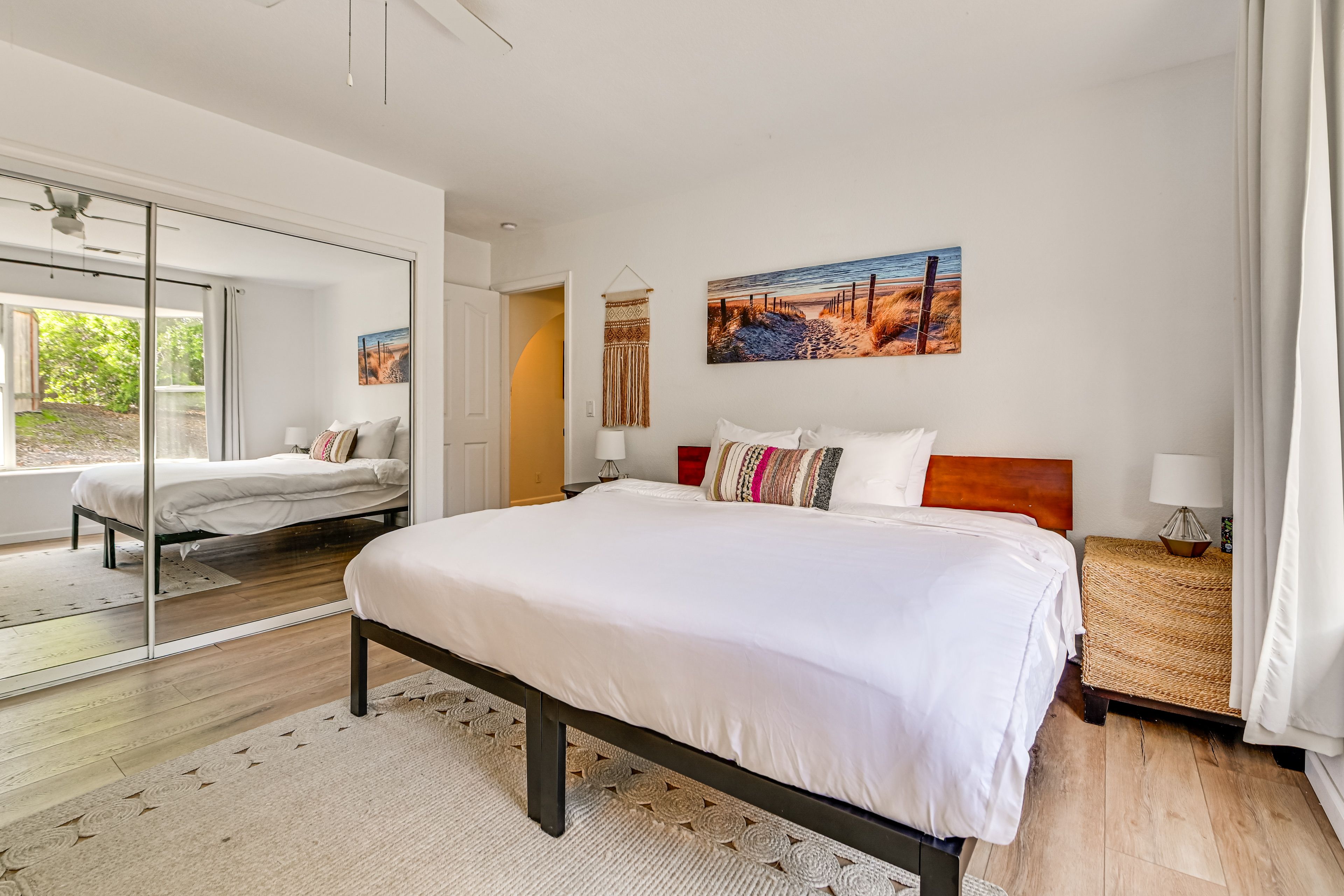 Bedroom 4 | King Bed | 1st Floor