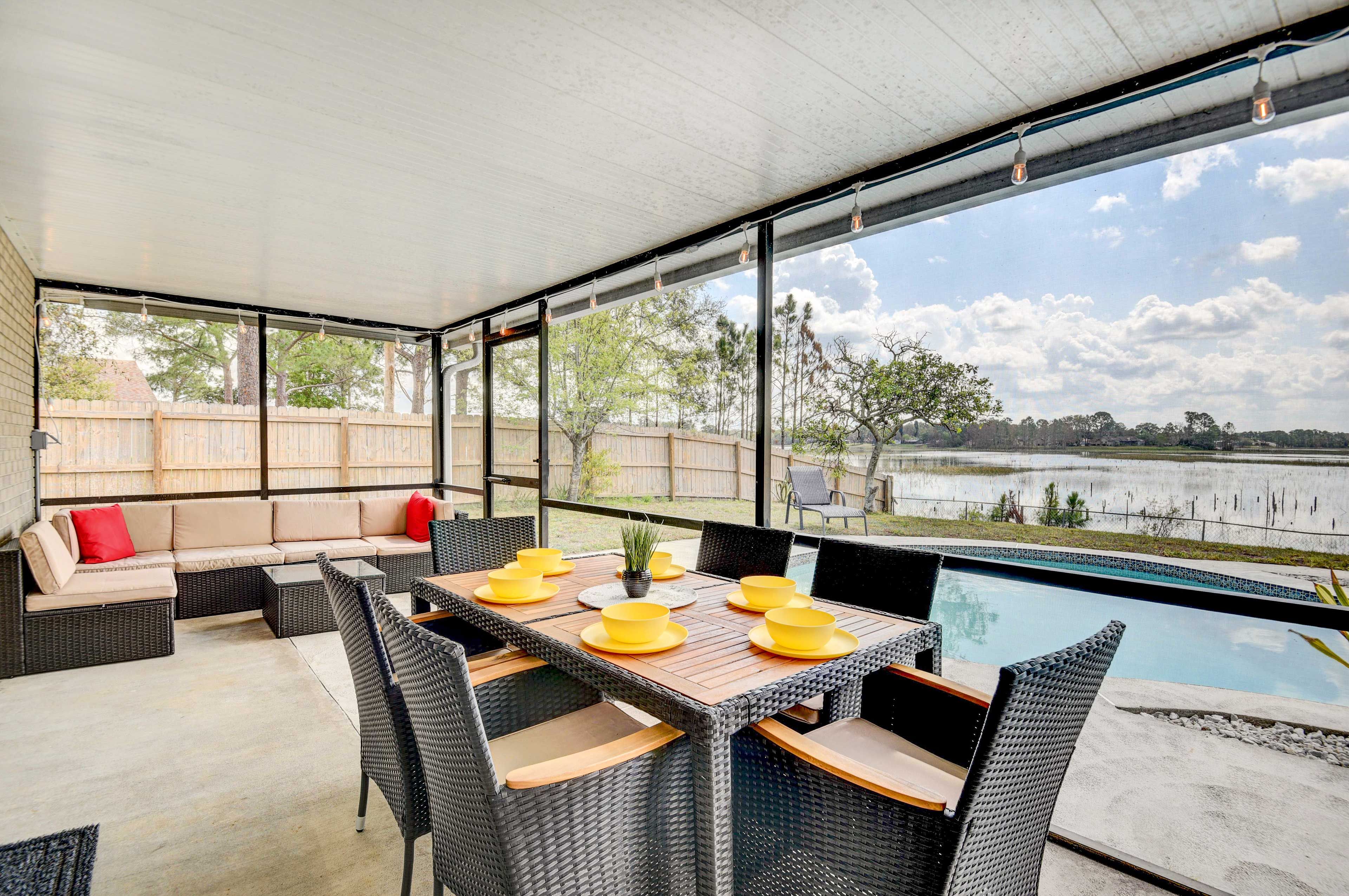 Screened Porch