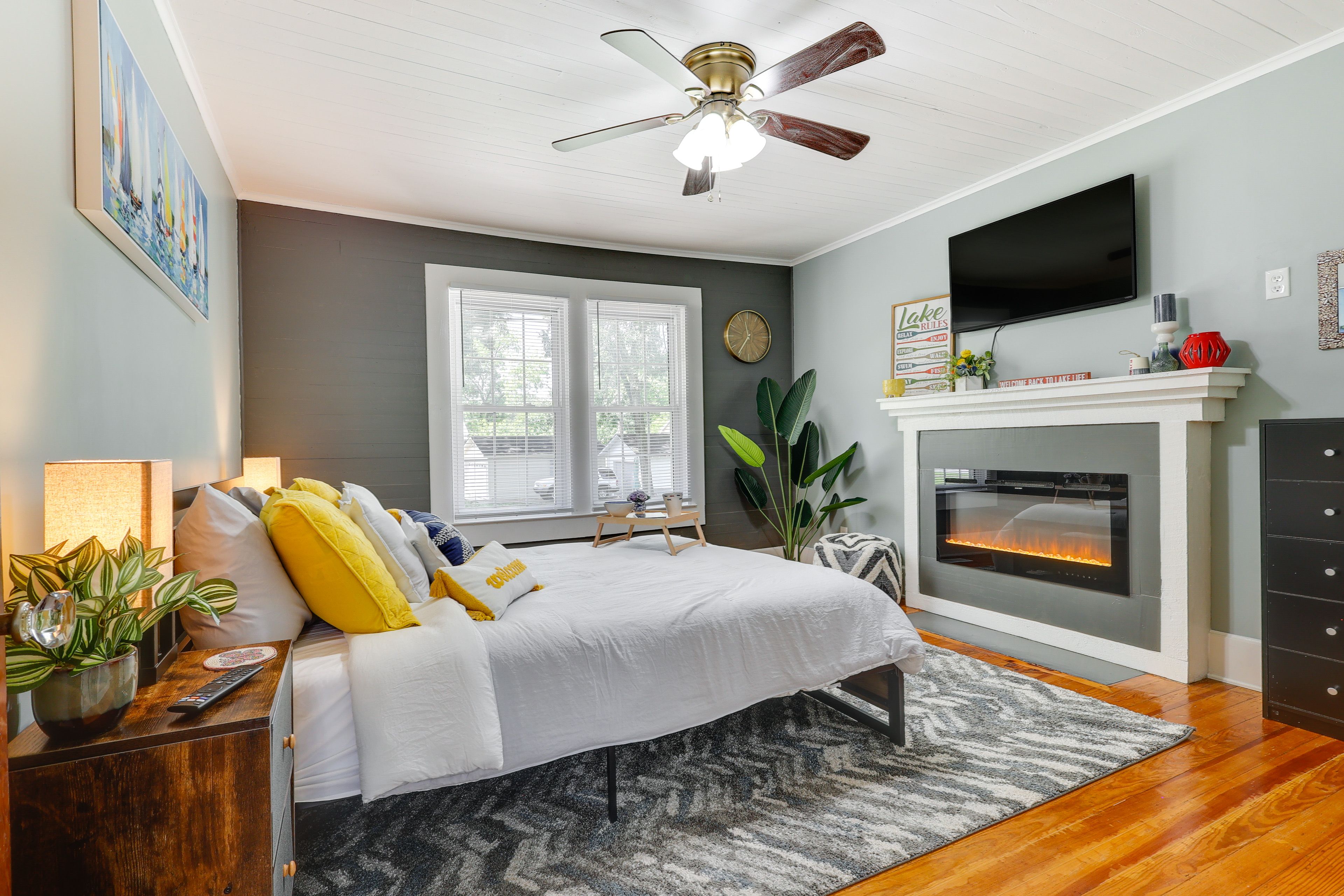Bedroom 1 | Queen Bed | Smart TV | Electric Fireplace